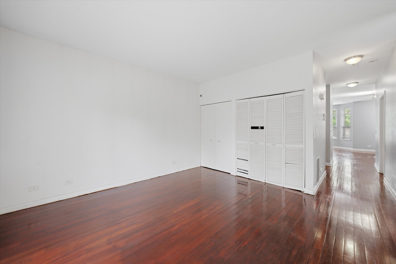 4178 S DREXEL Boulevard Unit: 2