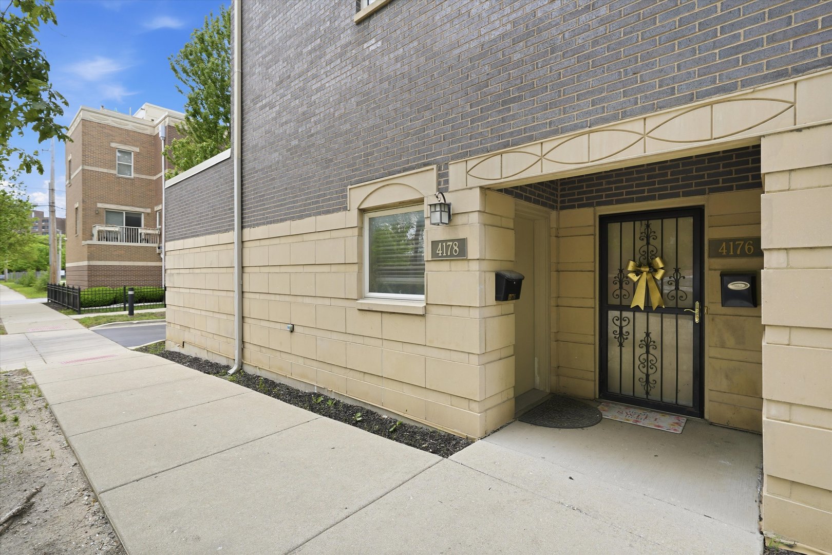 4178 S DREXEL Boulevard Unit: 2