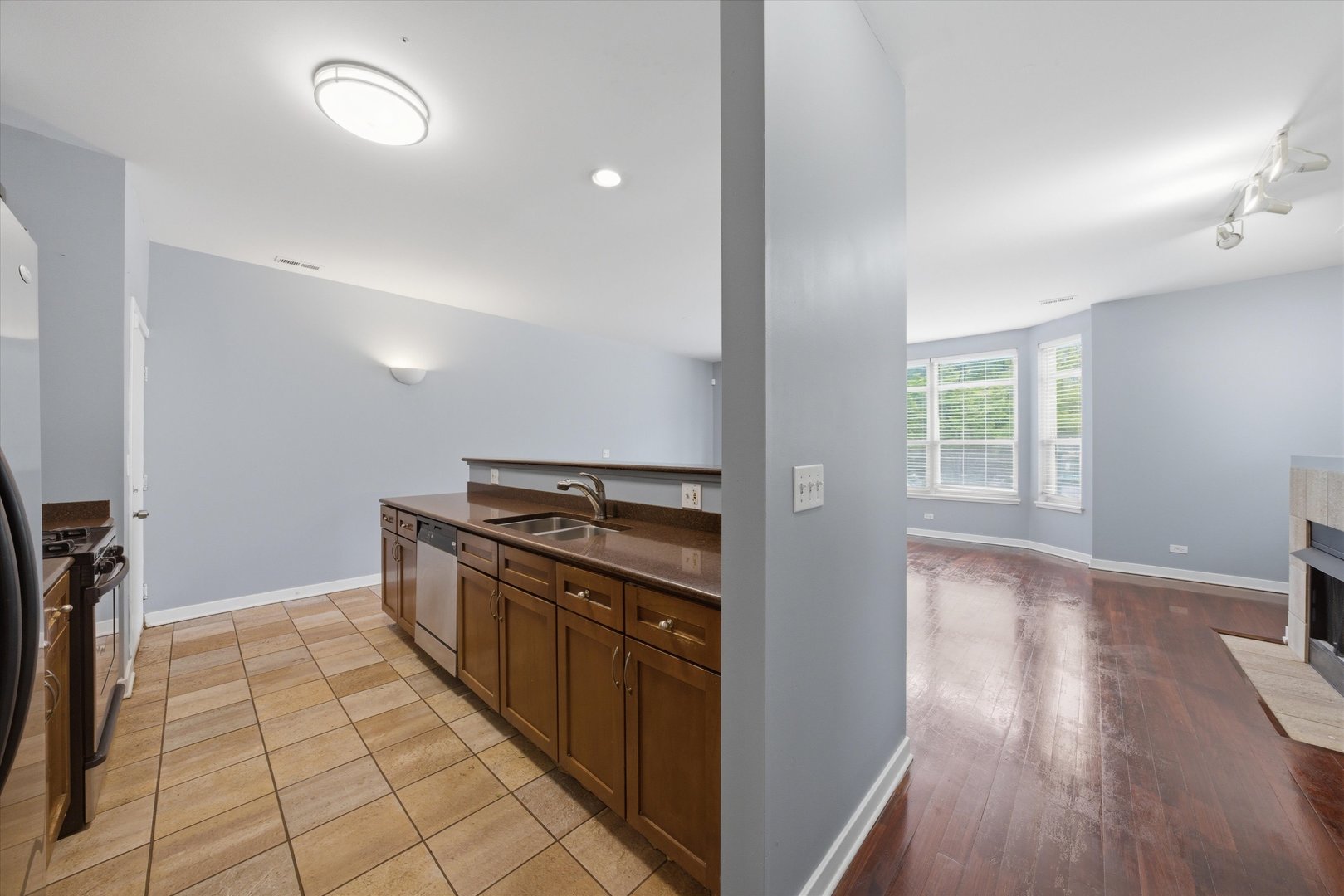 4178 S DREXEL Boulevard Unit: 2