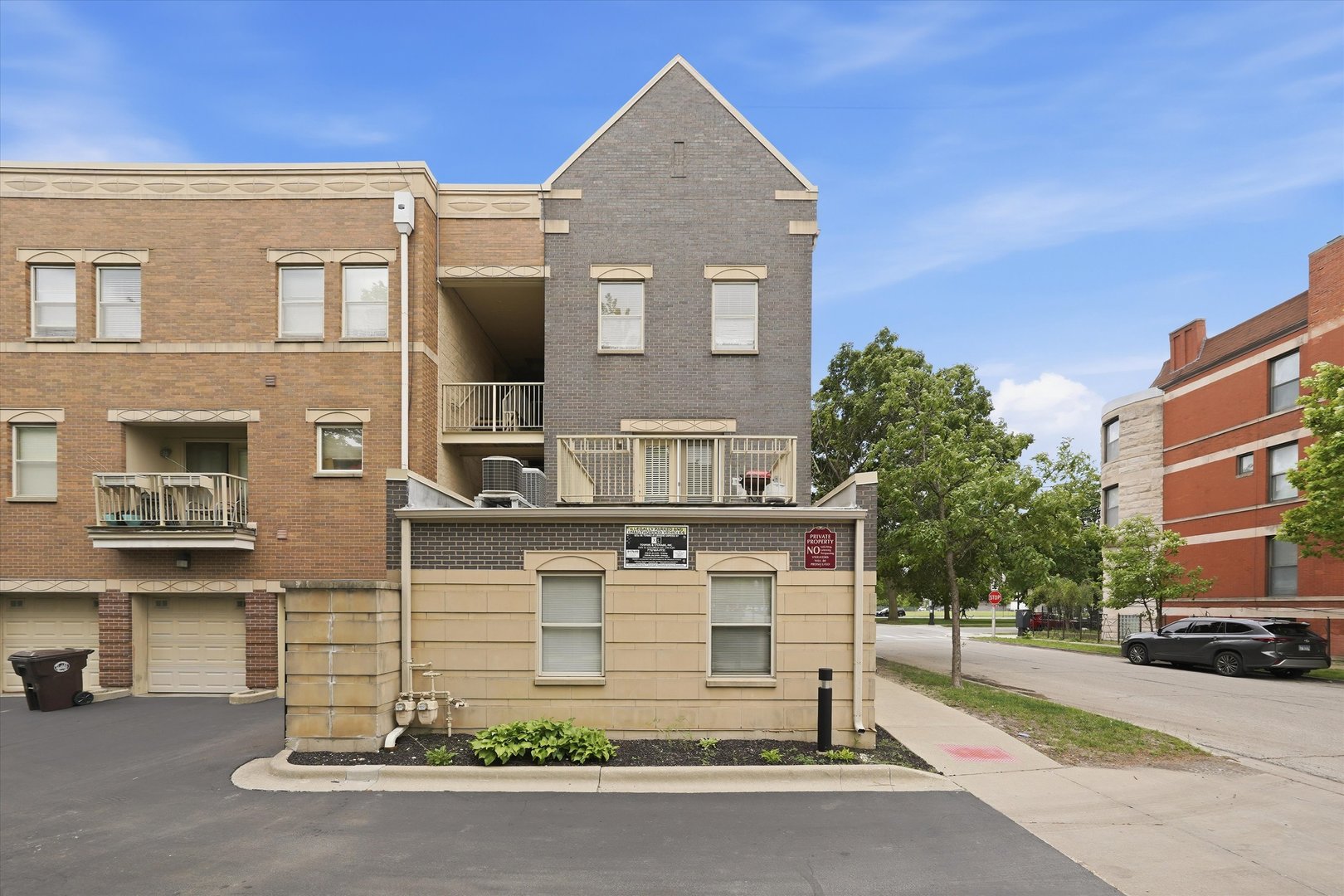 4178 S DREXEL Boulevard Unit: 2