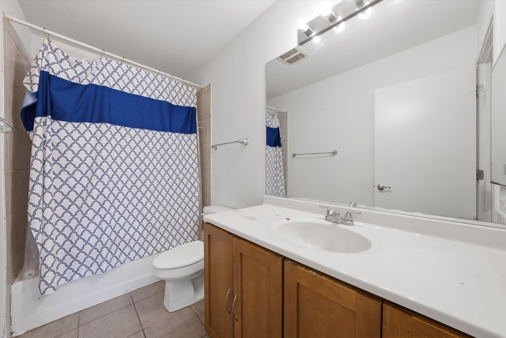 4178 S DREXEL Boulevard Unit: 2