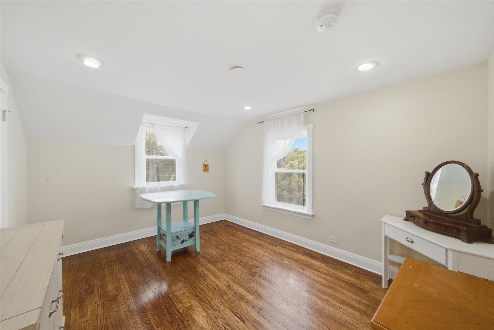 306 N Elmhurst Road