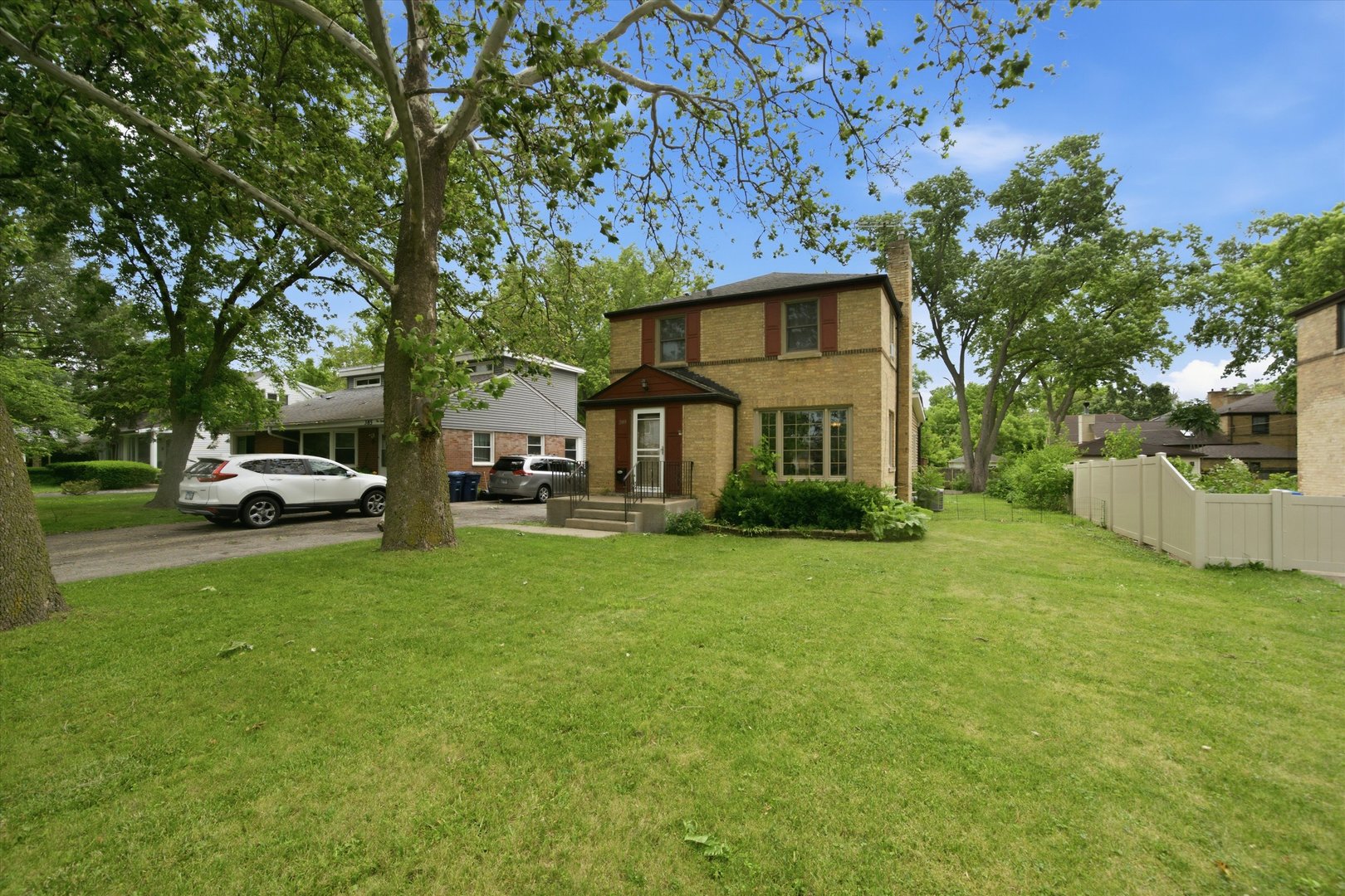 389 S Westgate Road