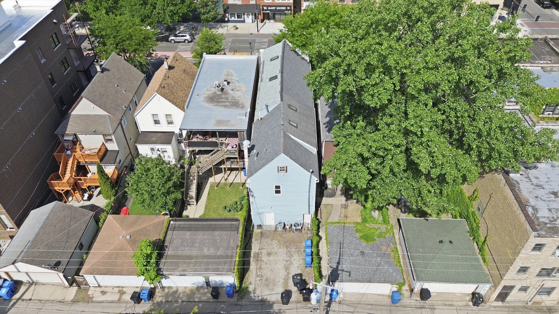4541 N Western Avenue Unit: 2