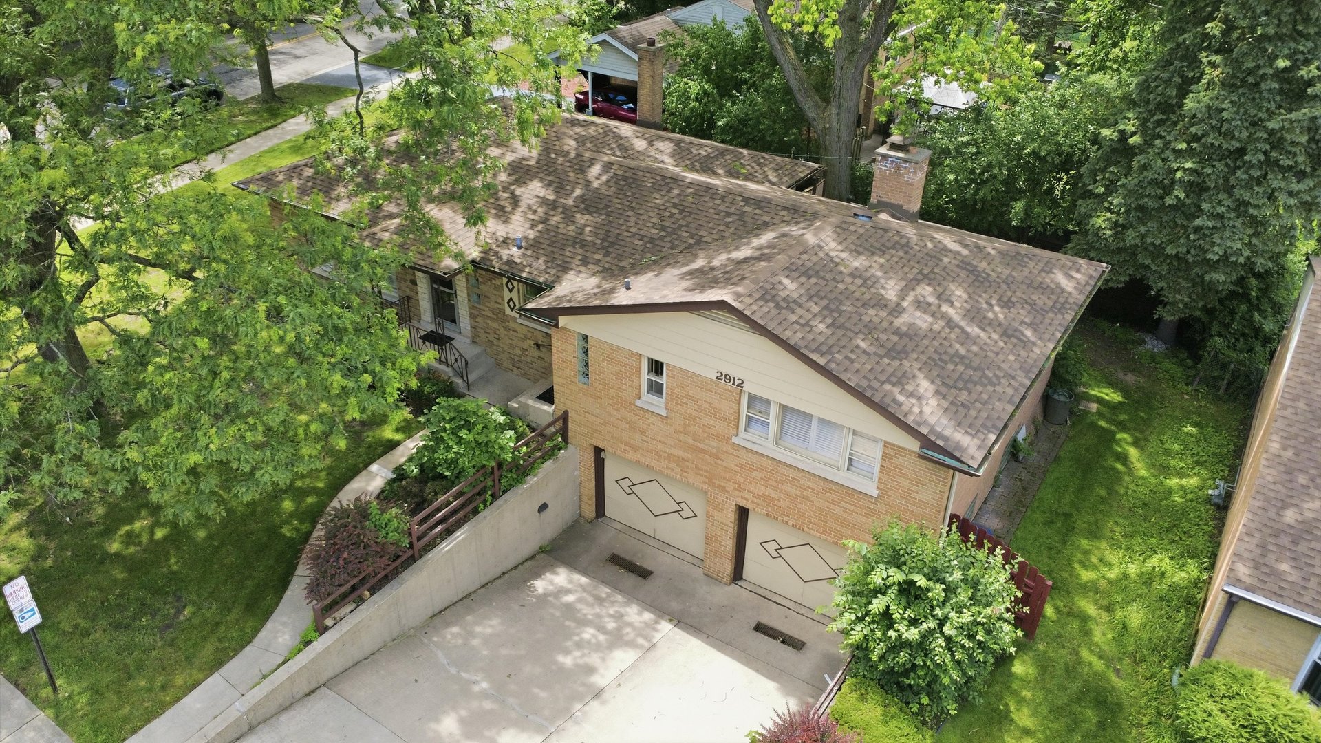 2912 Old Glenview Road