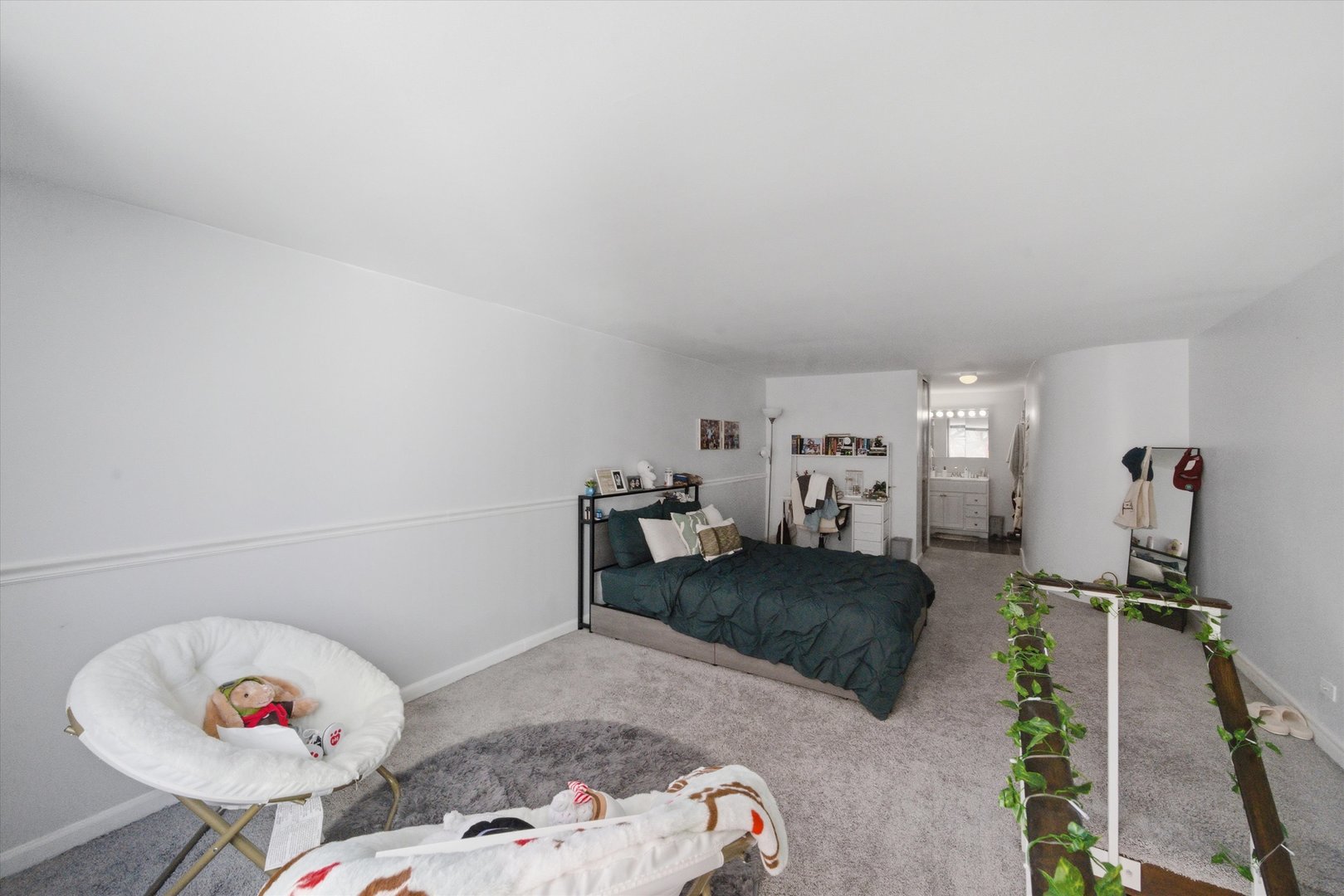 1221 N Dearborn Street Unit: 608S