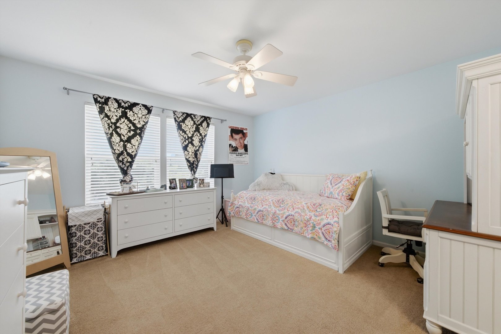 4 Stillwater Court