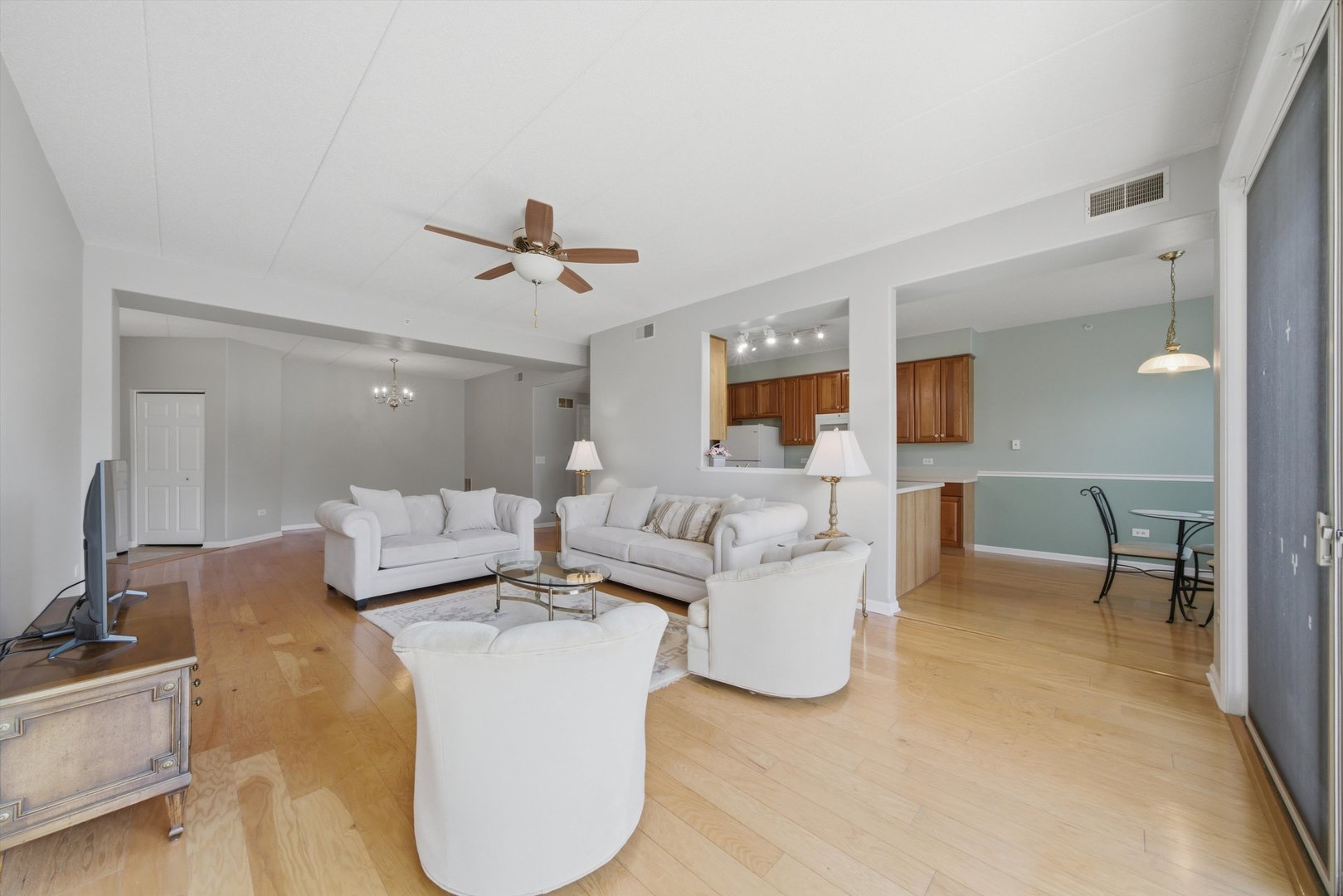1761 Pavilion Way Unit: 301