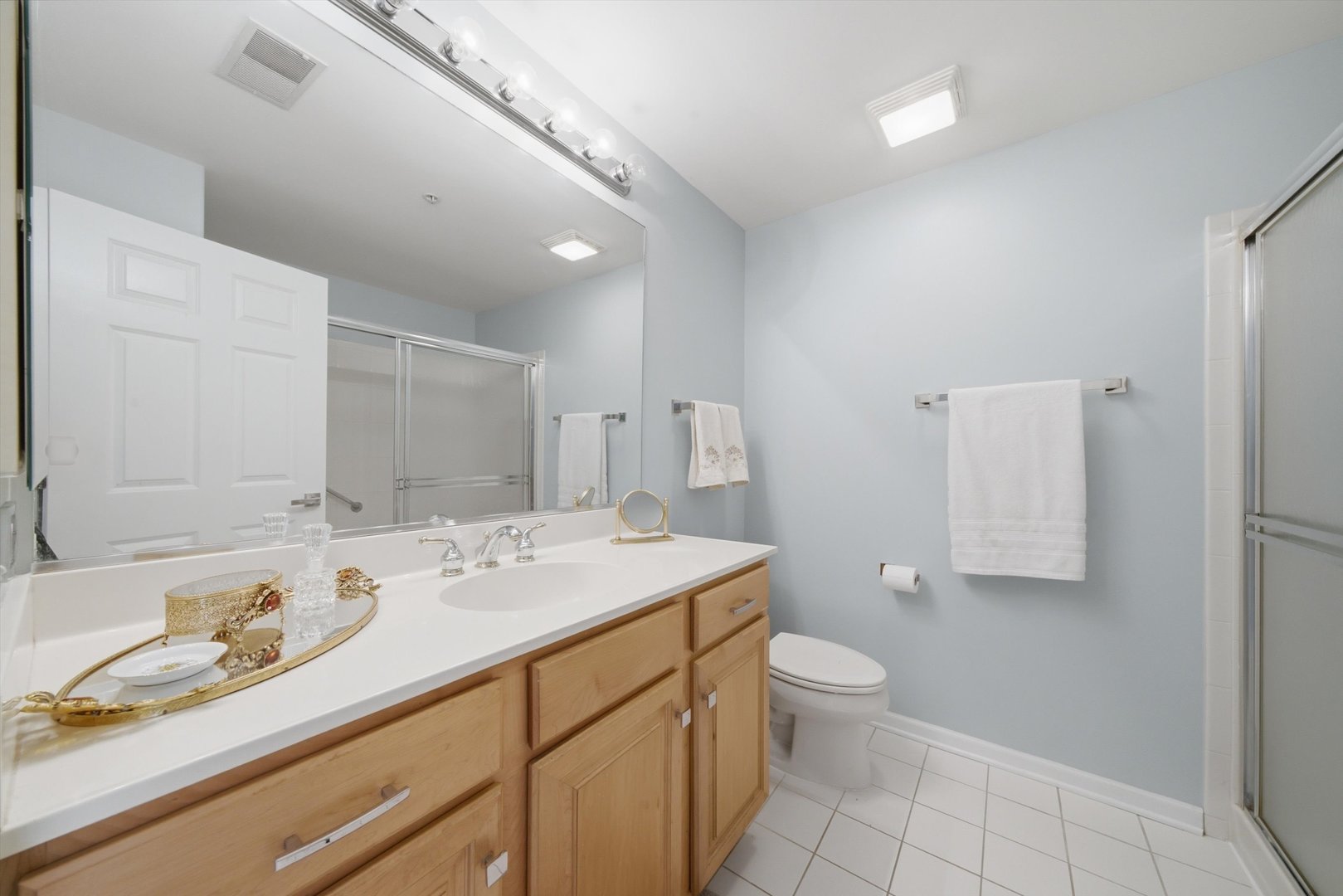 1761 Pavilion Way Unit: 301