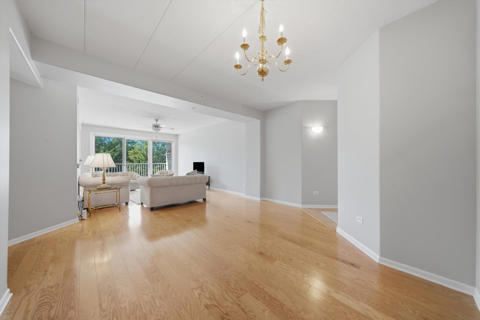 1761 Pavilion Way Unit: 301