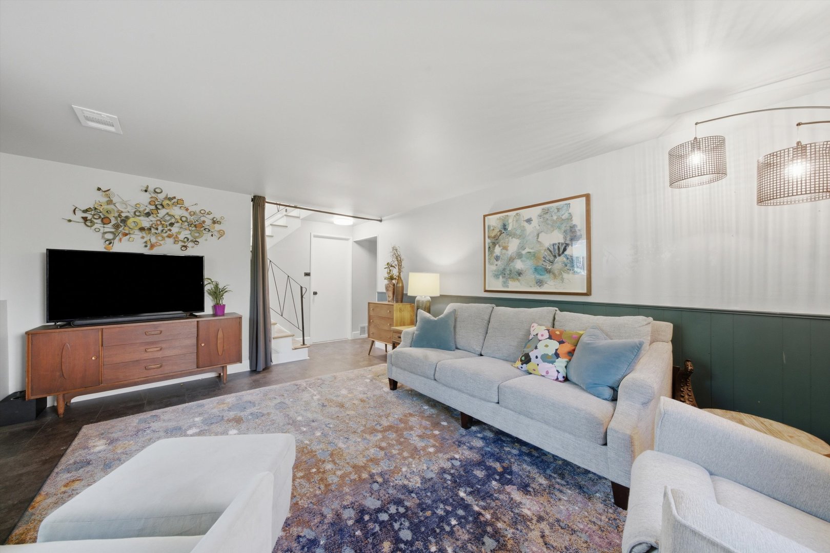 917 E Morris Drive