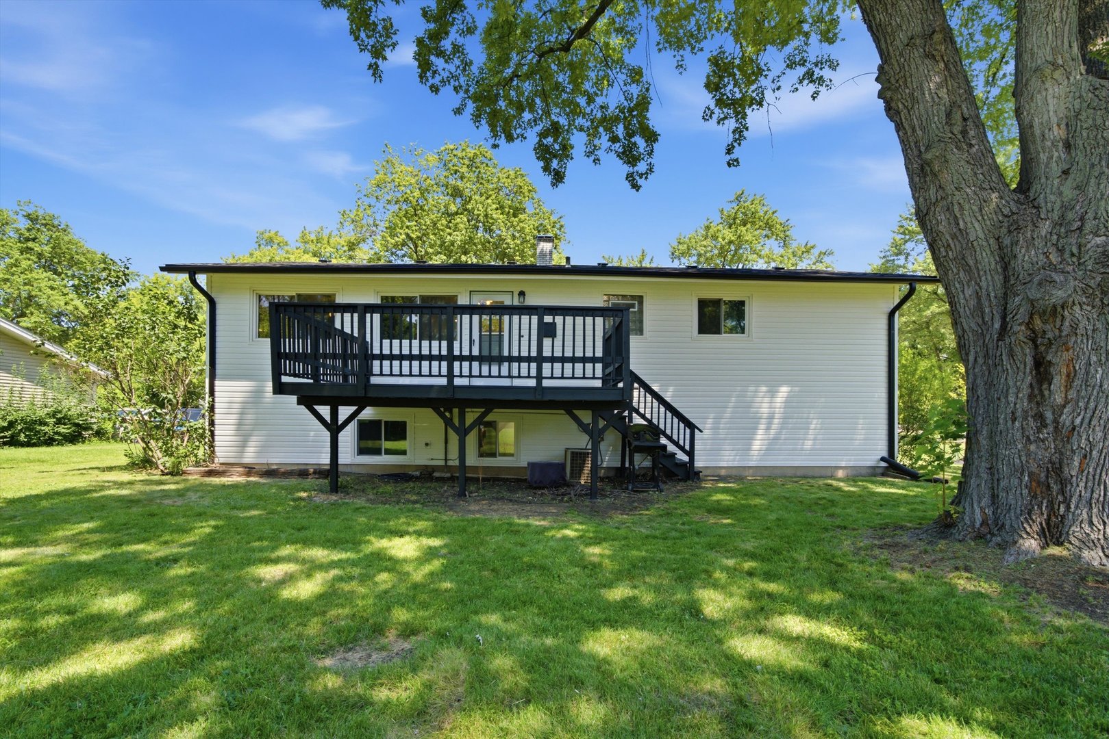 917 E Morris Drive