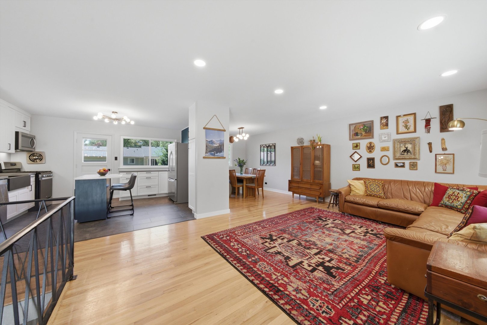 917 E Morris Drive