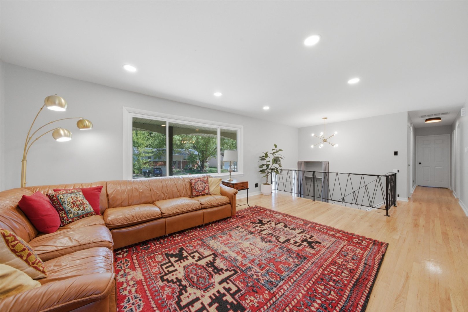 917 E Morris Drive