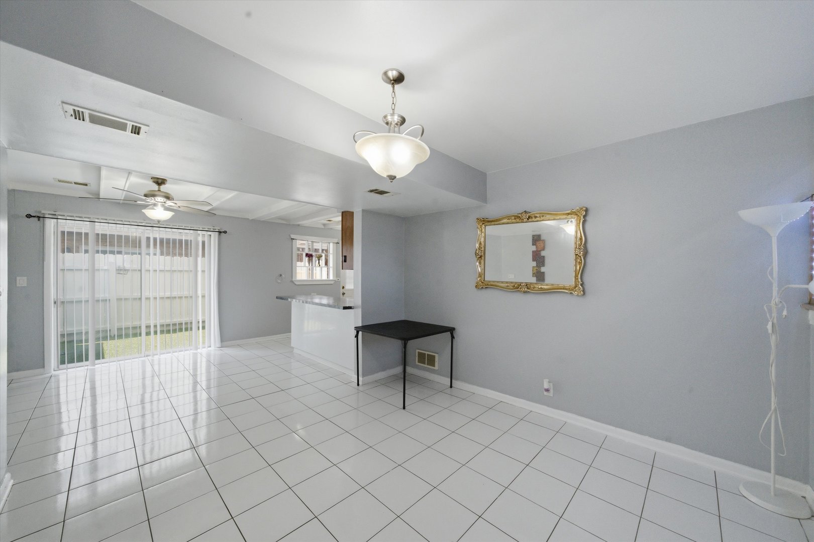 9005 SHERRY Lane
