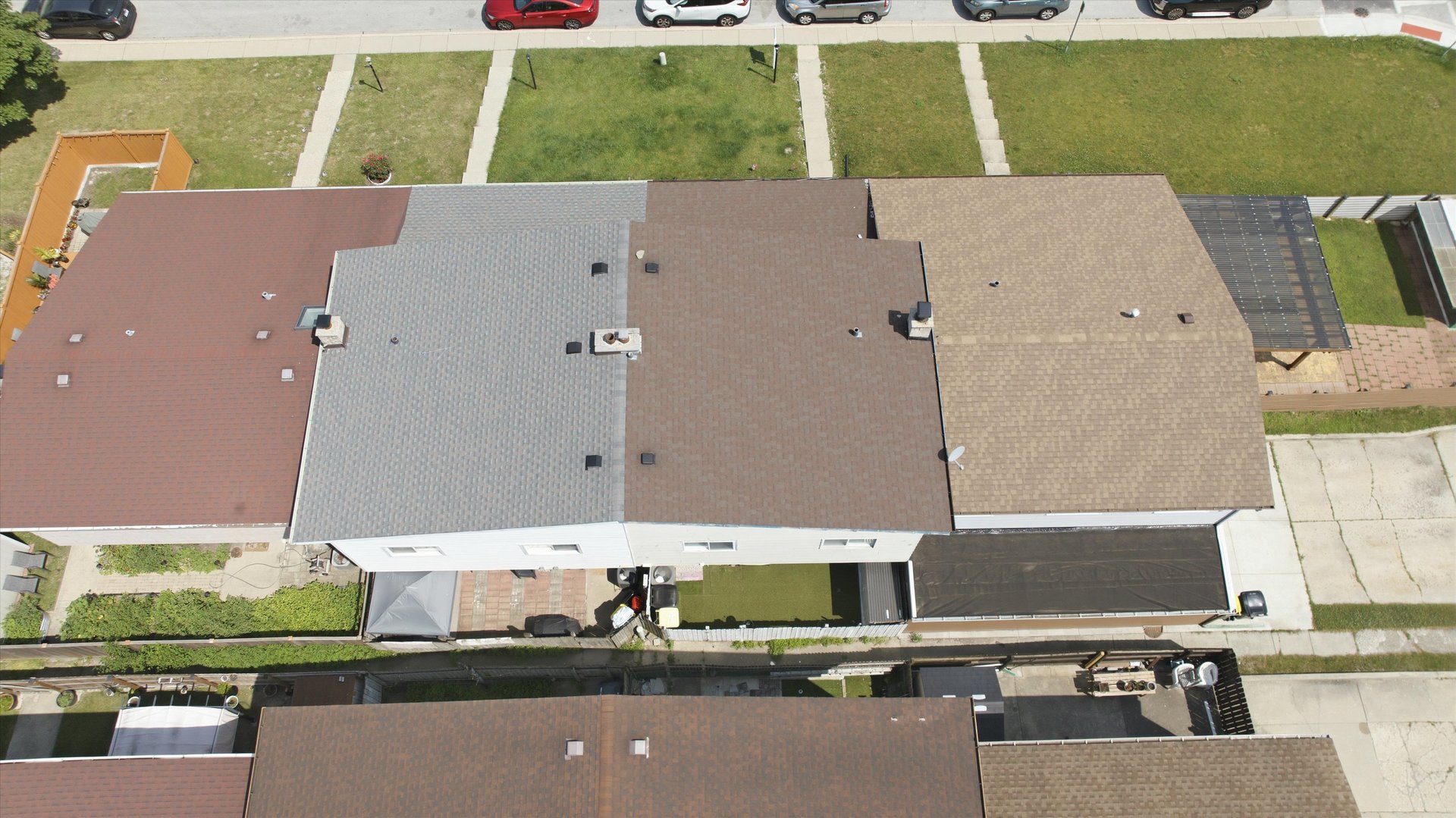 9005 SHERRY Lane