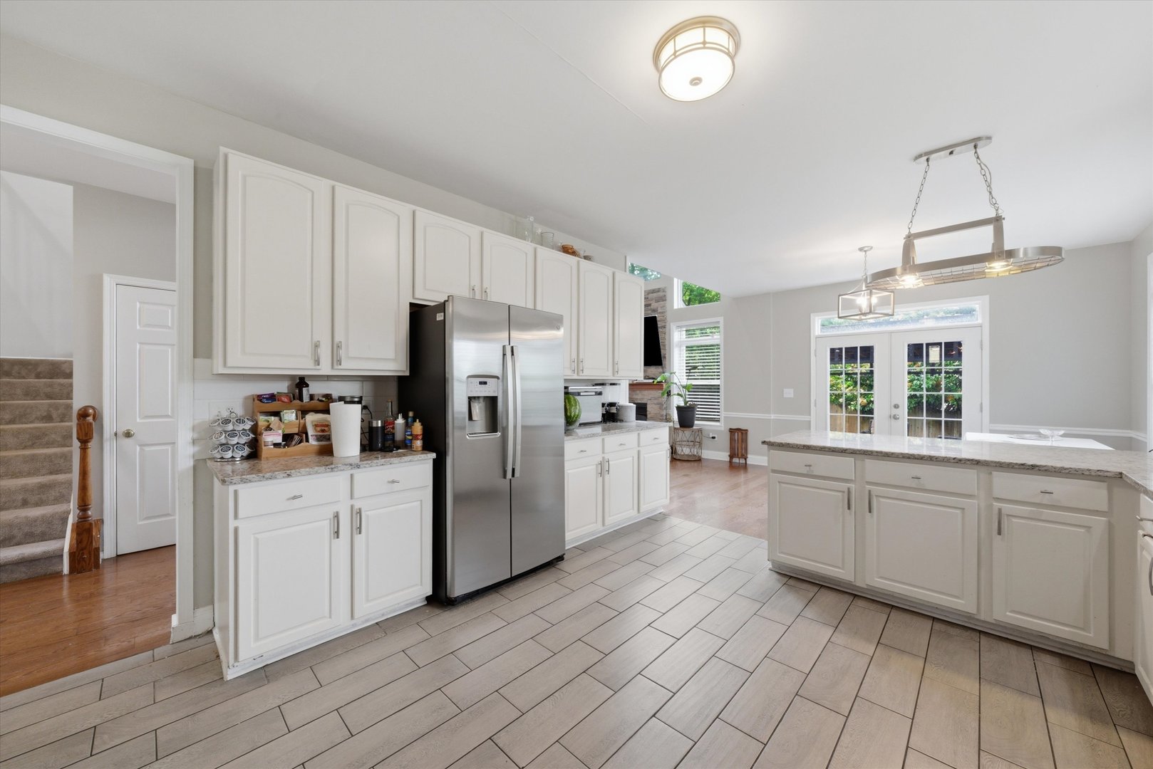 1571 Woodland Lane