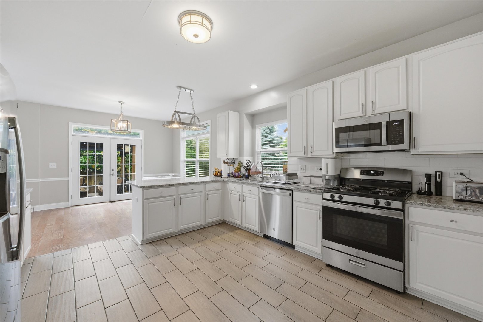 1571 Woodland Lane