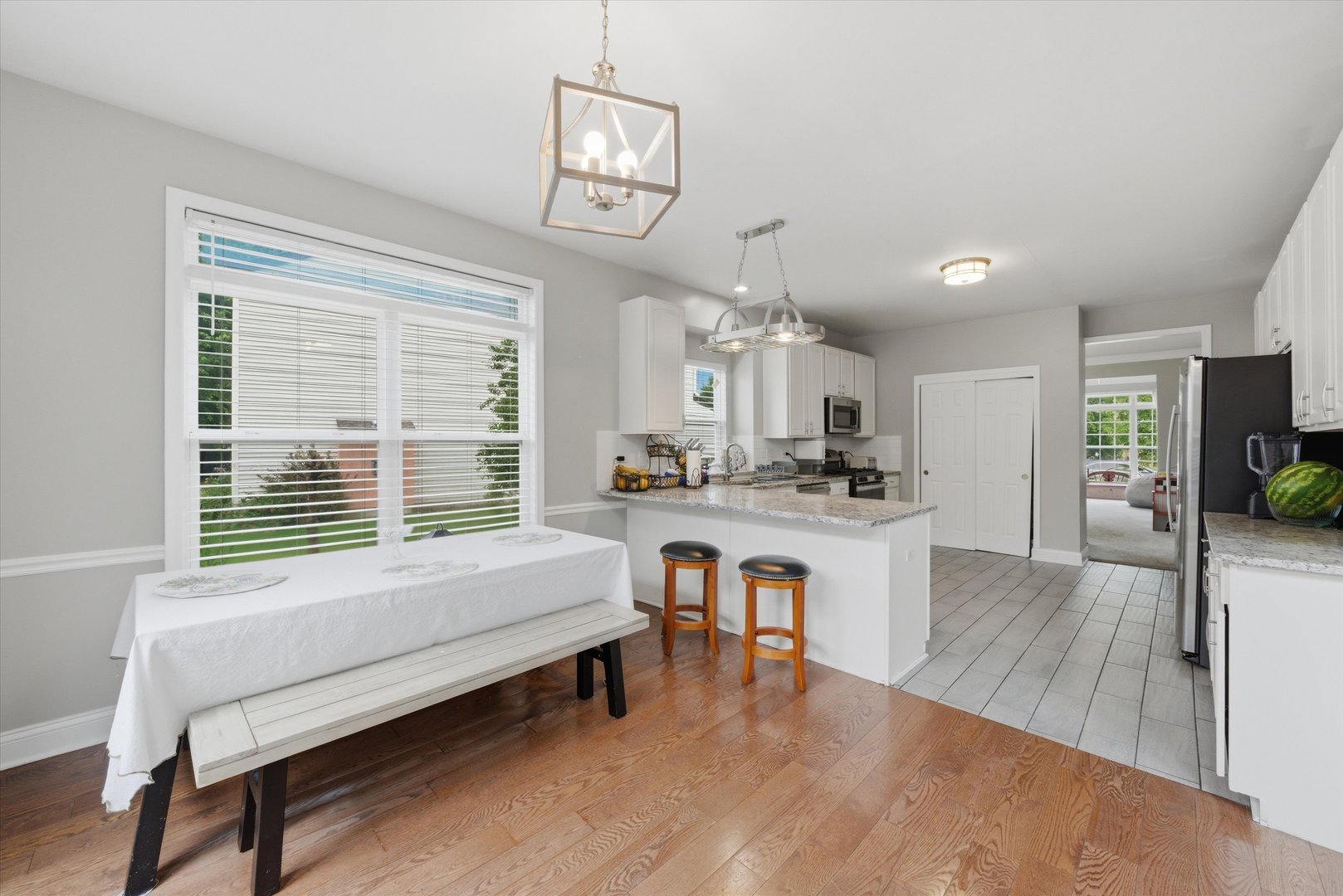1571 Woodland Lane