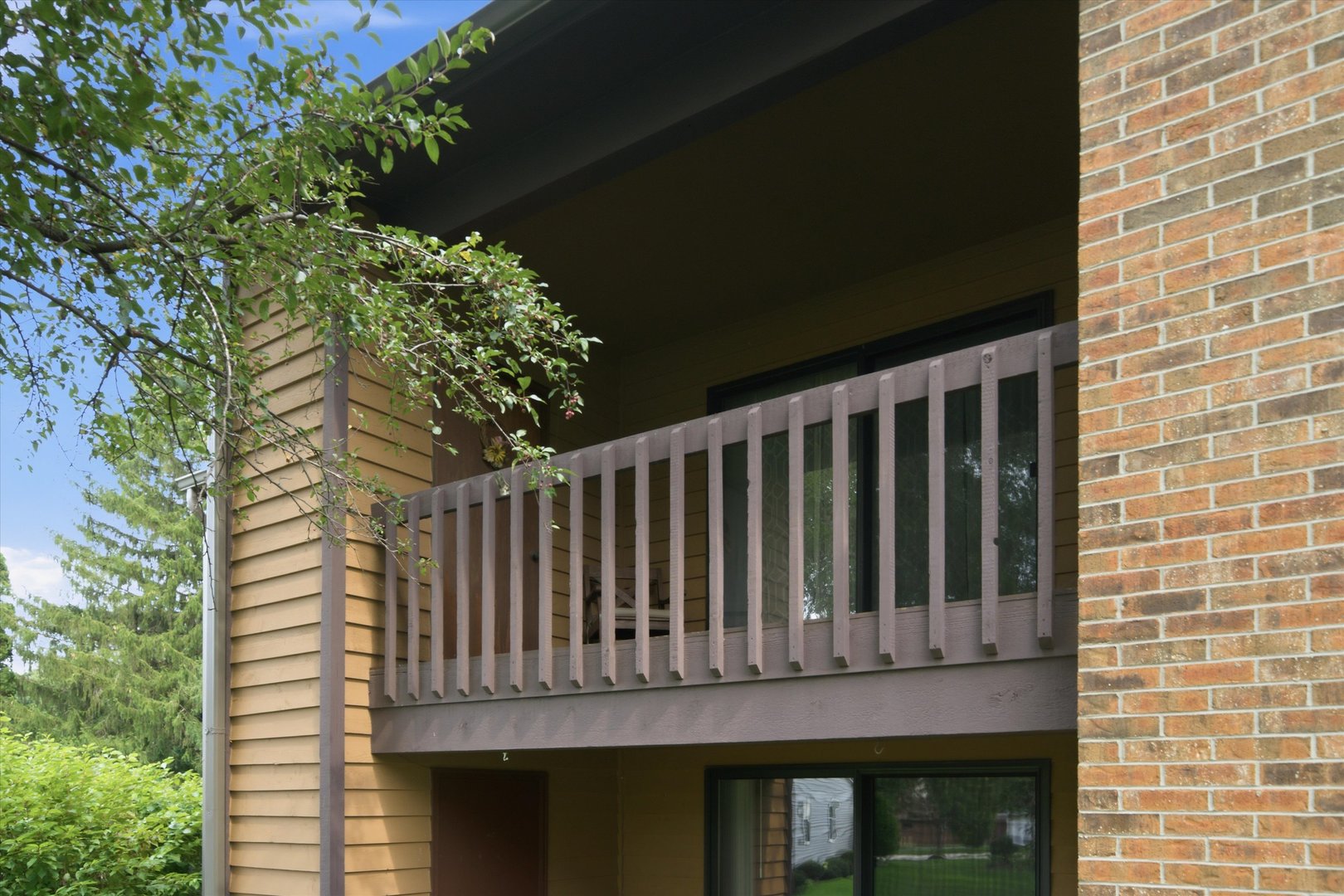 650 WAVERLY Drive Unit: D