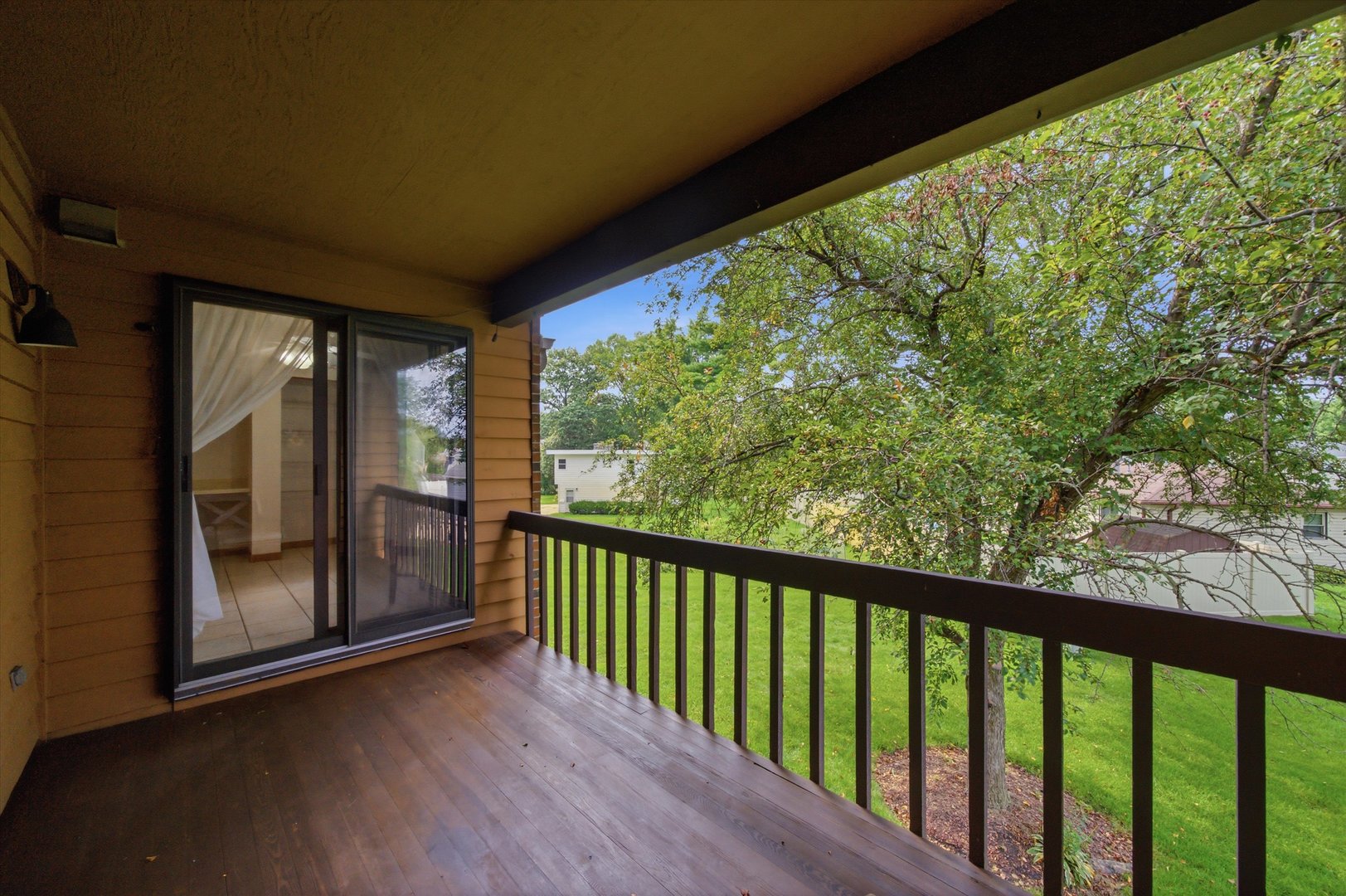 650 WAVERLY Drive Unit: D