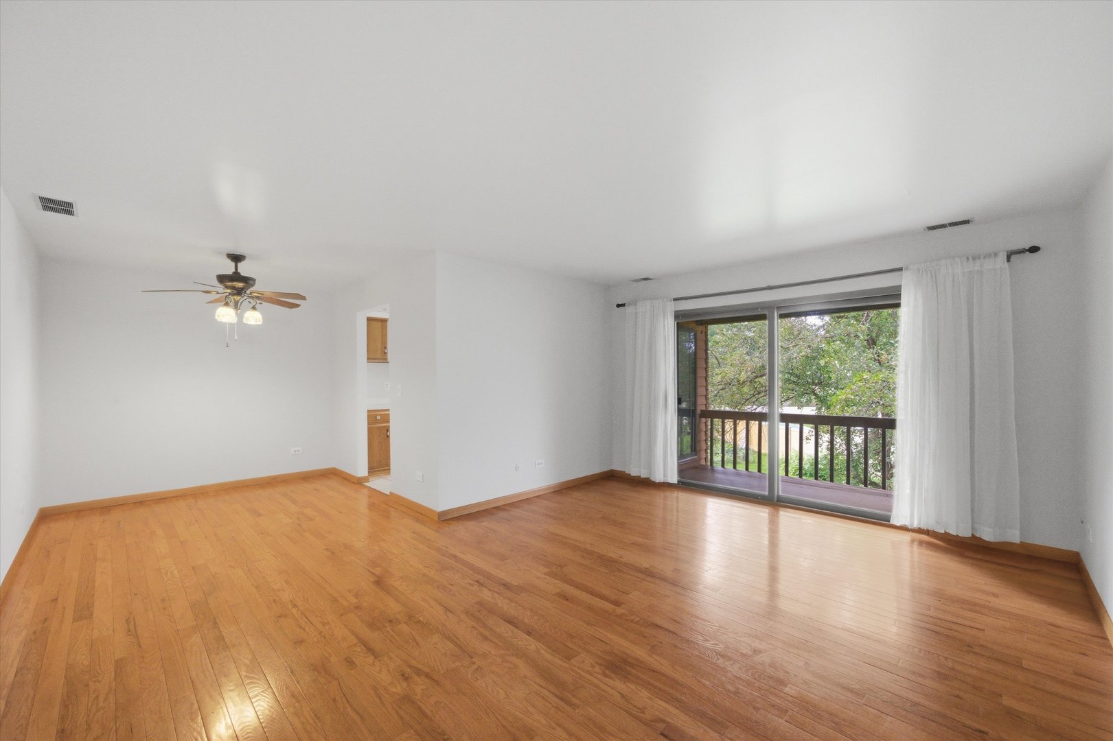 650 WAVERLY Drive Unit: D