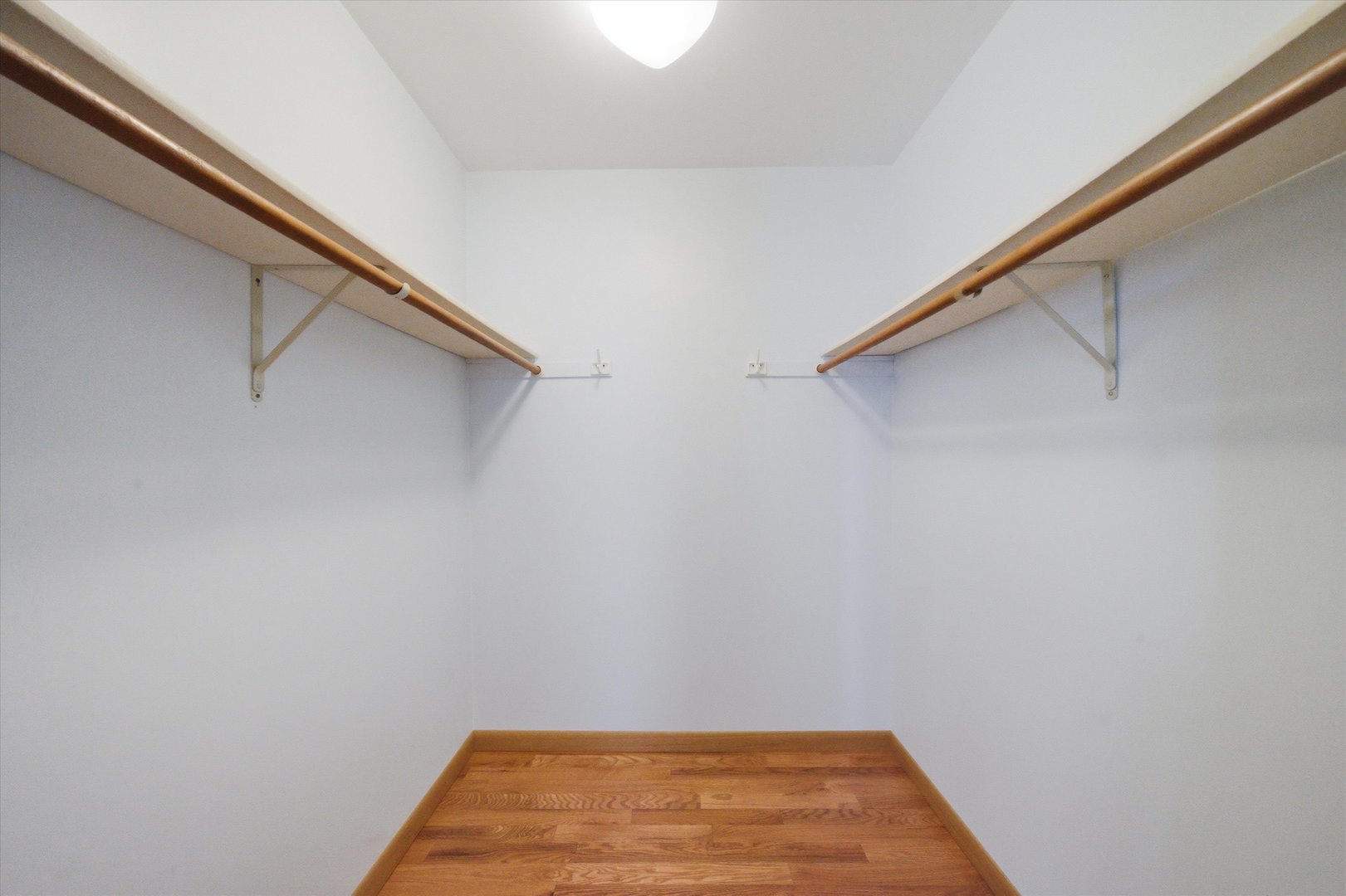 650 WAVERLY Drive Unit: D
