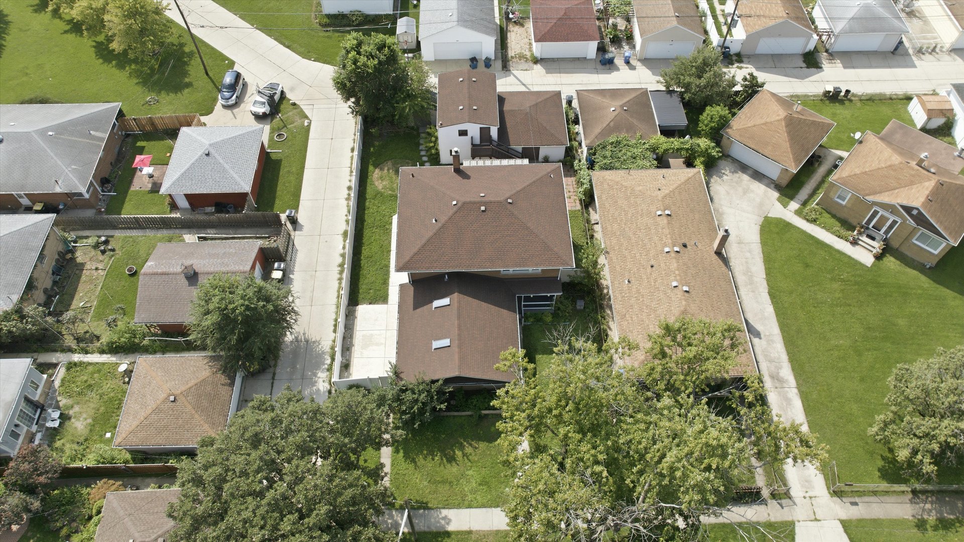 2420 Elm Street