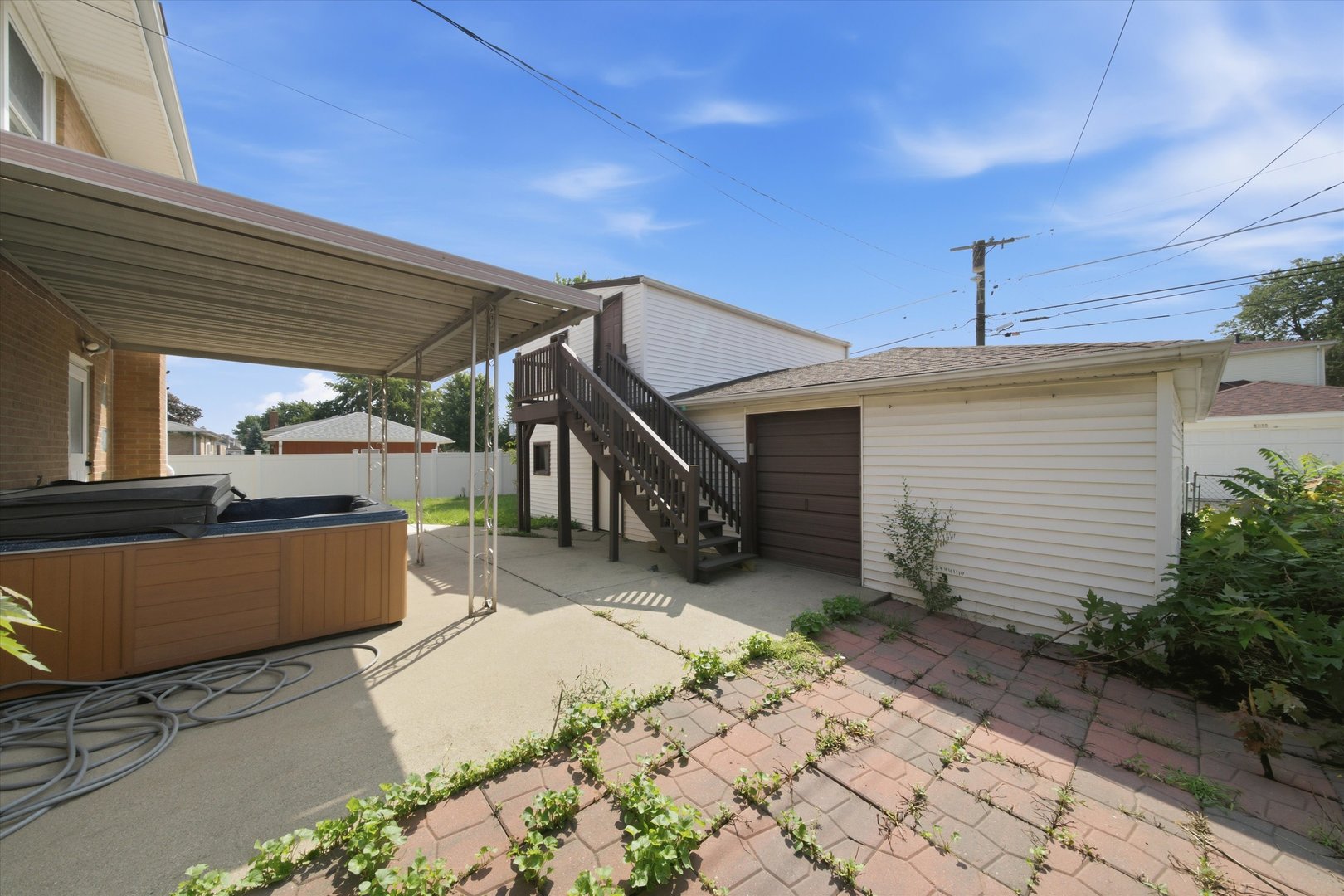2420 Elm Street