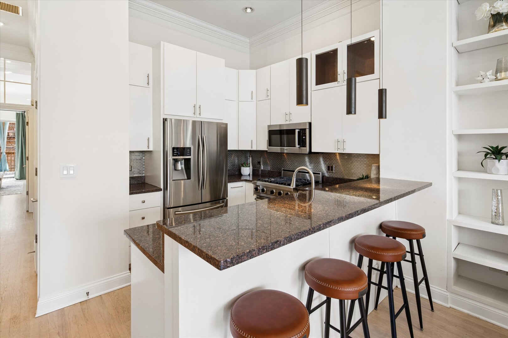 1445 N Wells Street Unit: 2
