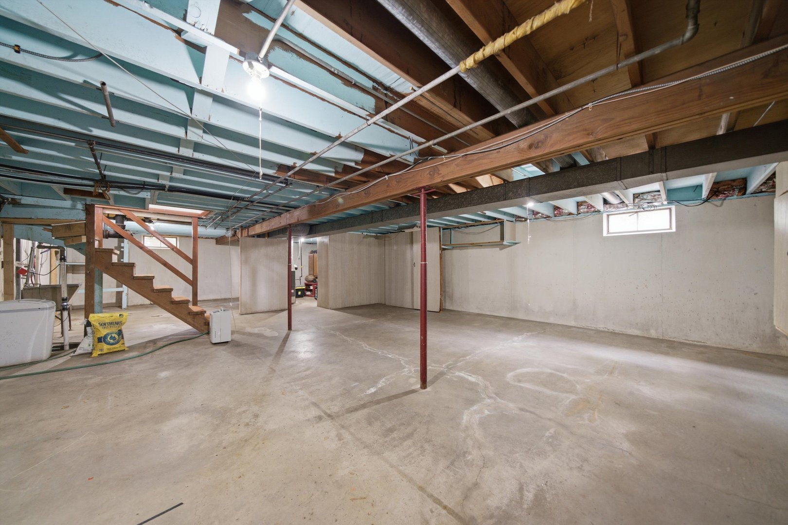 39181 N Cedar Crest Drive