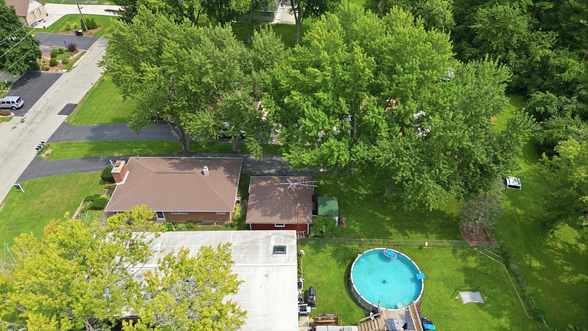 39181 N Cedar Crest Drive