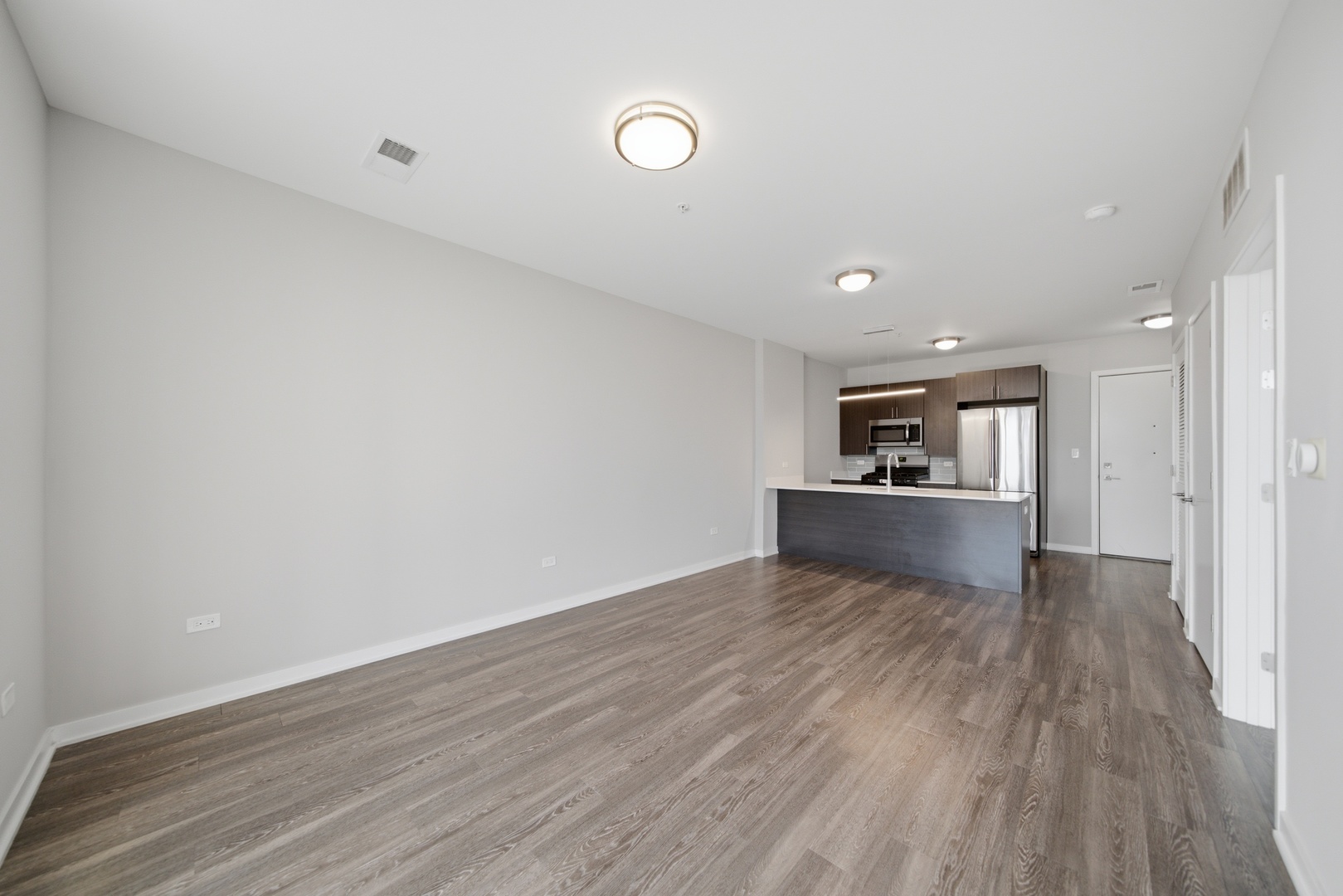1552 N North Park Avenue Unit: 602