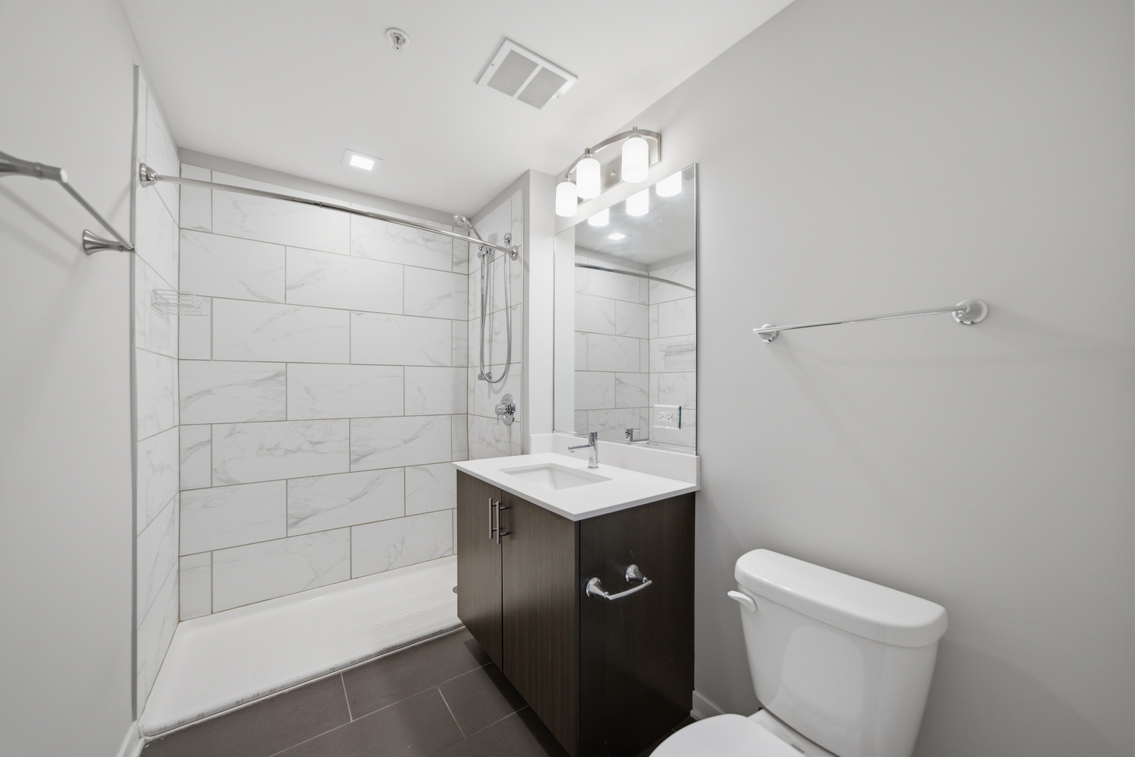 1552 N North Park Avenue Unit: 602