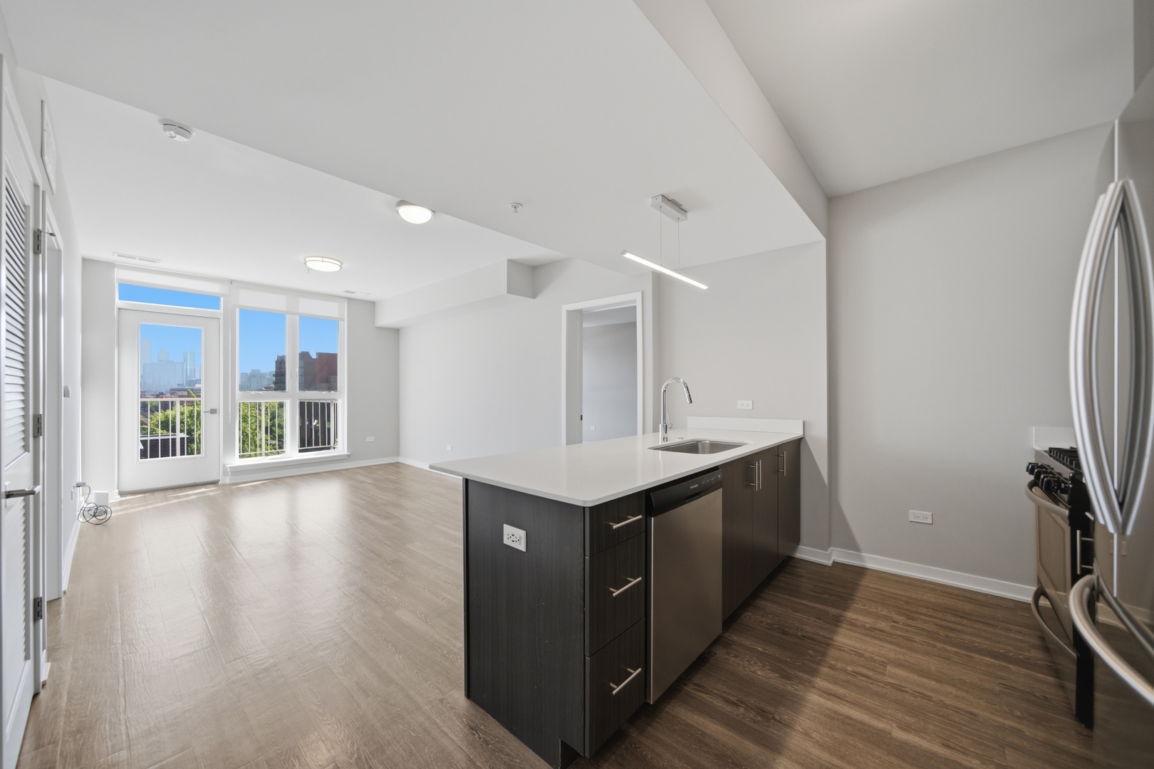 1552 N North Park Avenue Unit: 704