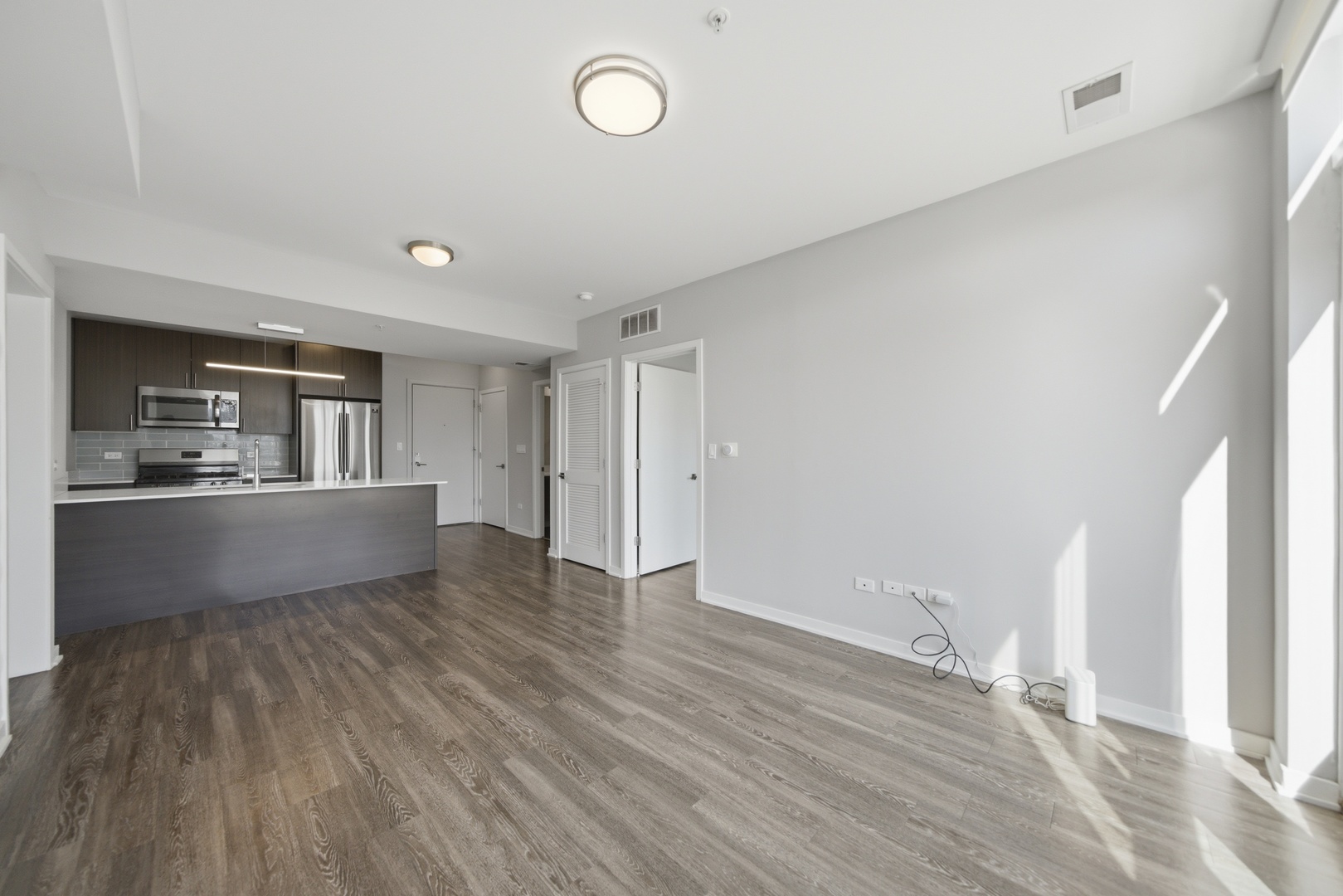 1552 N North Park Avenue Unit: 704