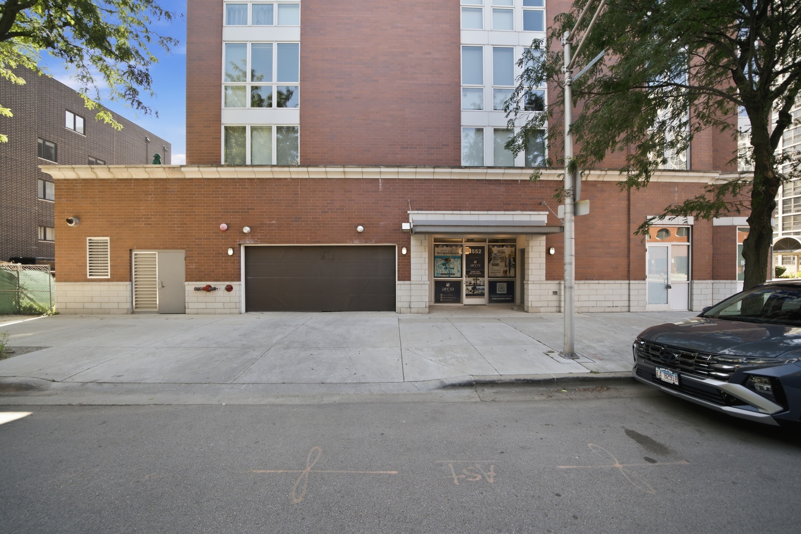 1552 N North Park Avenue Unit: 704