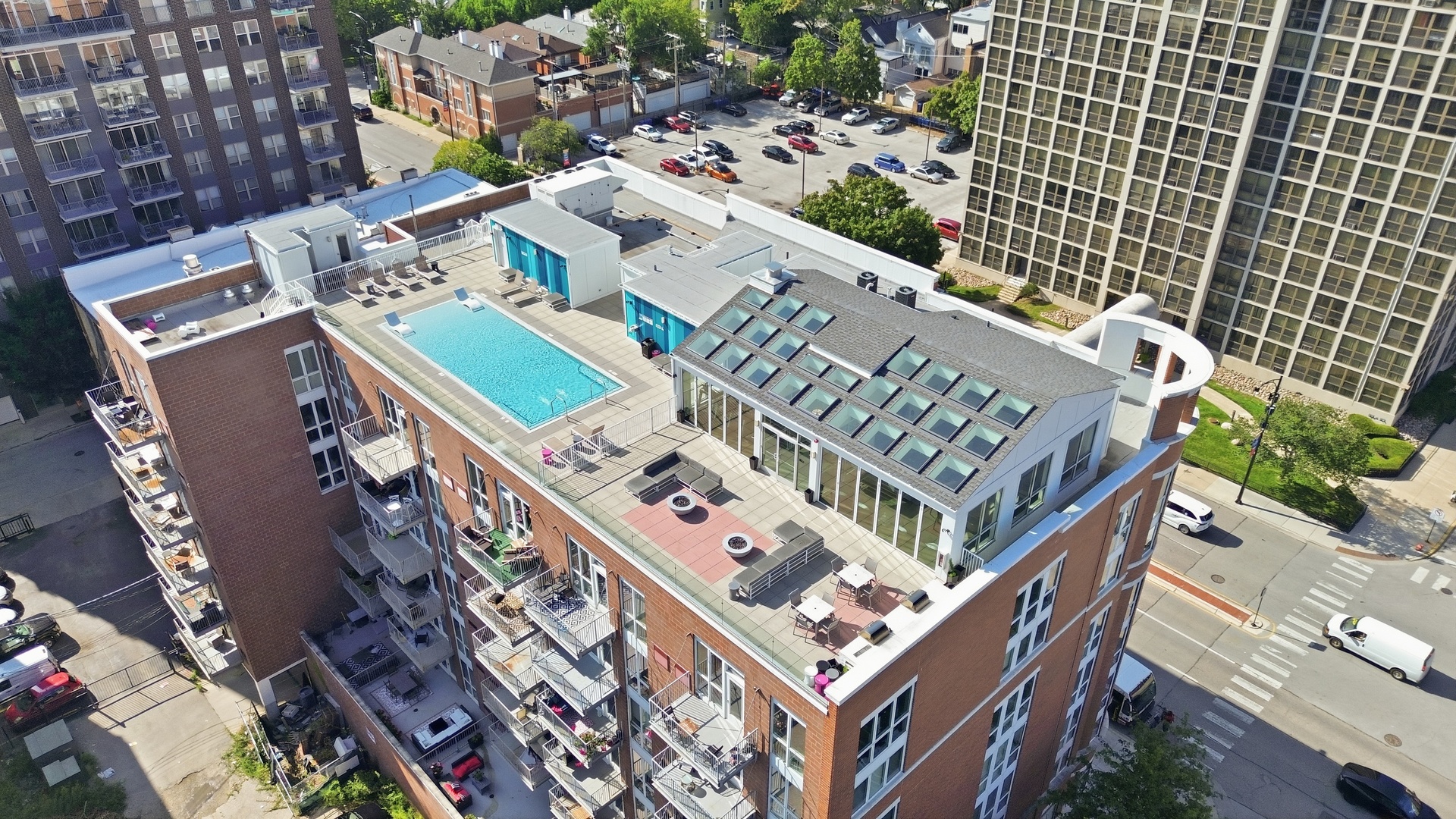 1552 N North Park Avenue Unit: 704