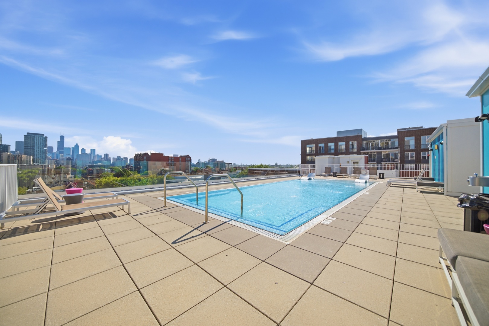 1552 N North Park Avenue Unit: 704
