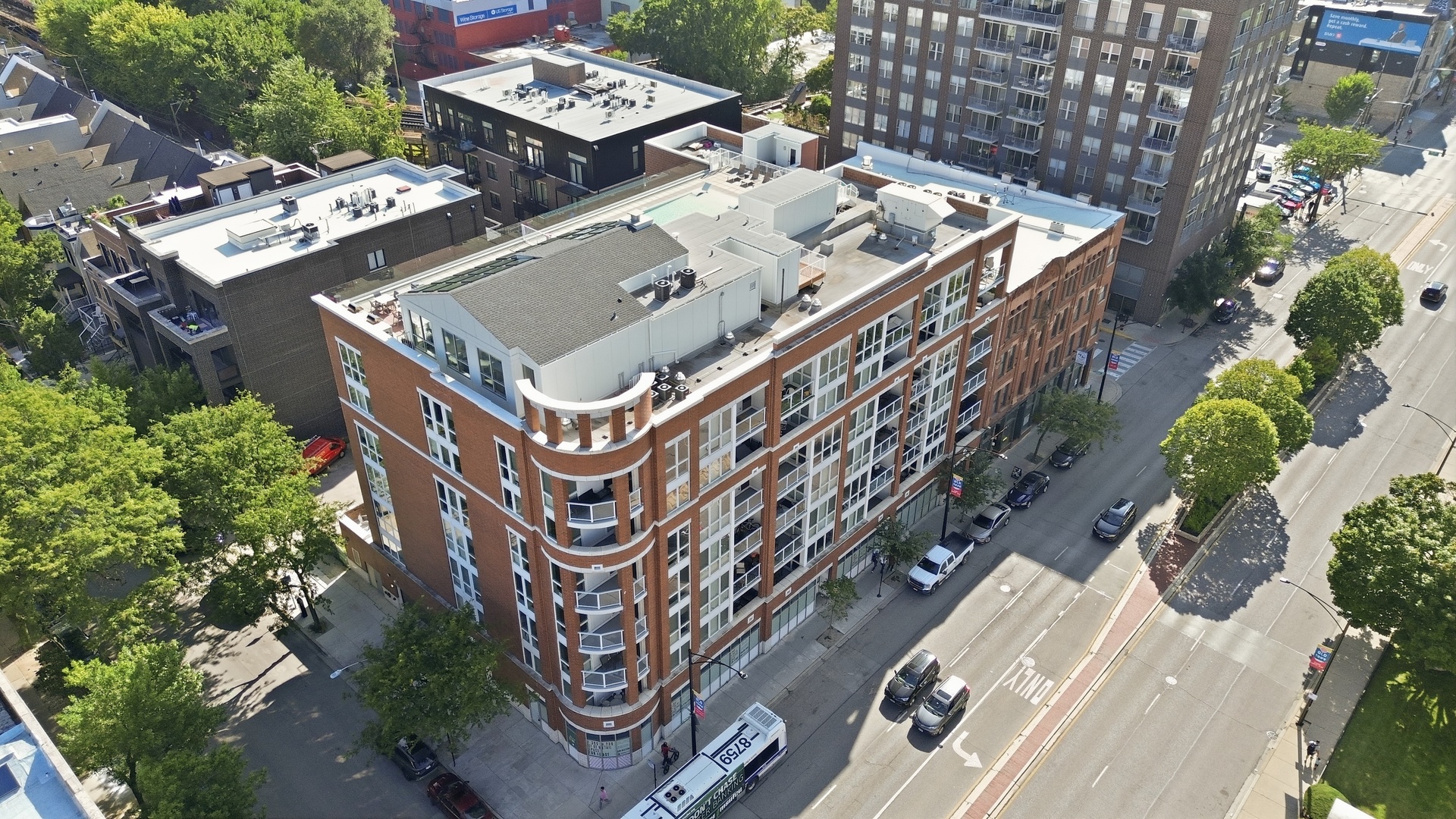 1552 N North Park Avenue Unit: 704