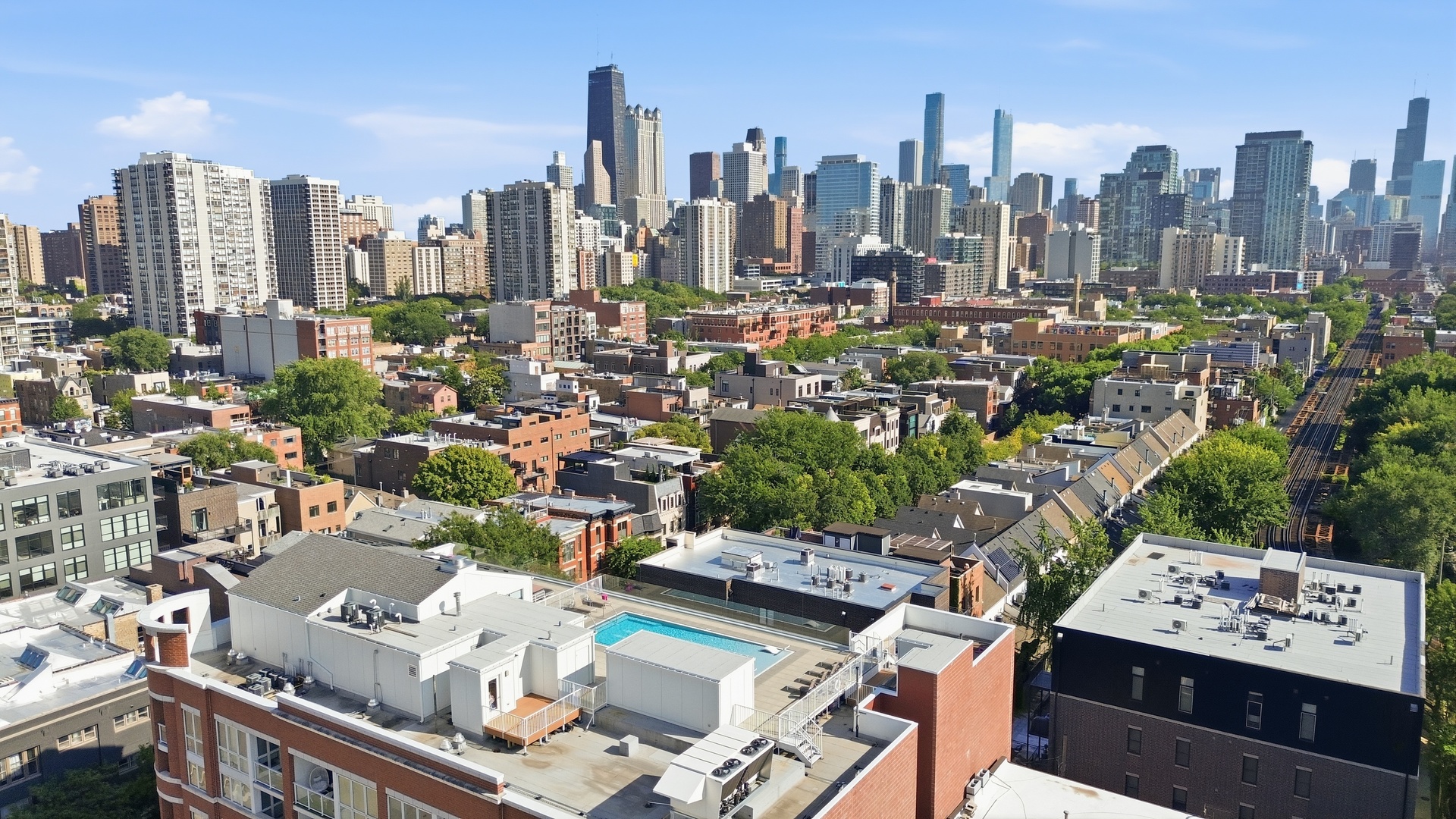 1552 N North Park Avenue Unit: 704