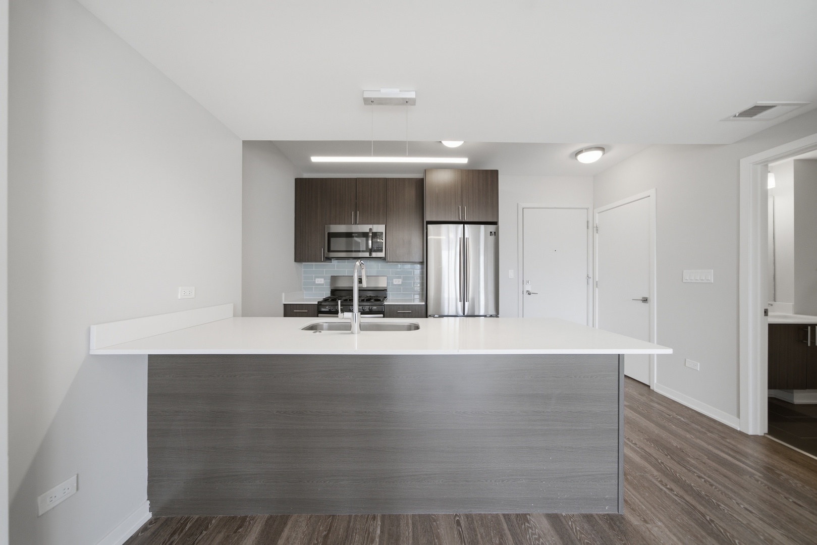 1552 N North Park Avenue Unit: 704
