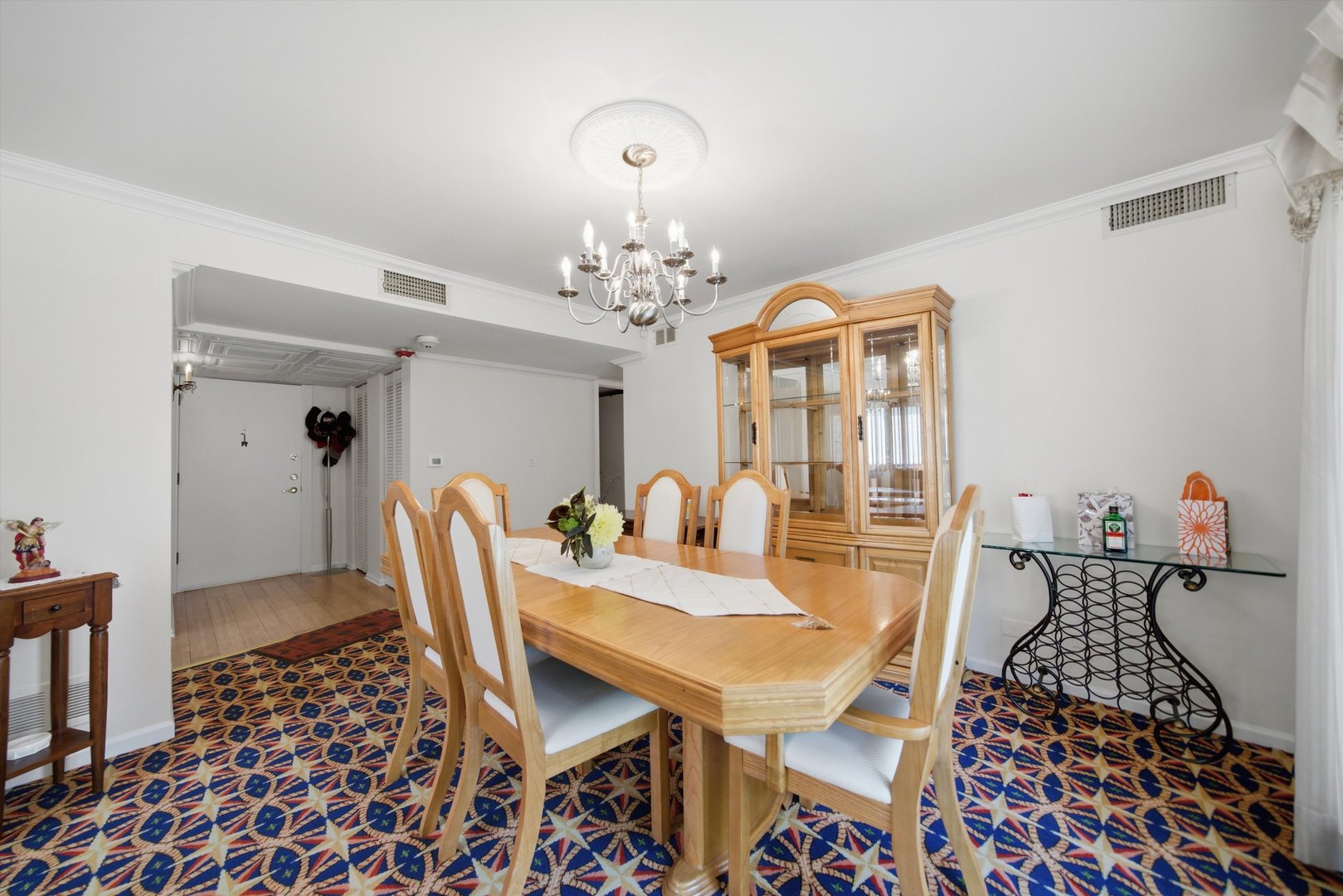 1417 BONNIE BRAE Place Unit: 2A