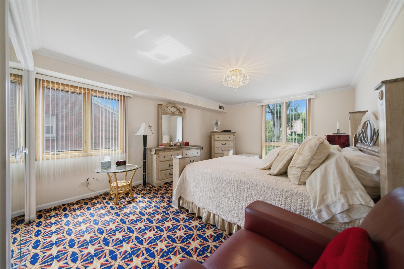 1417 BONNIE BRAE Place Unit: 2A