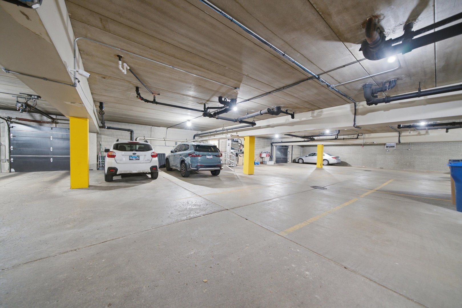 1417 BONNIE BRAE Place Unit: 2A