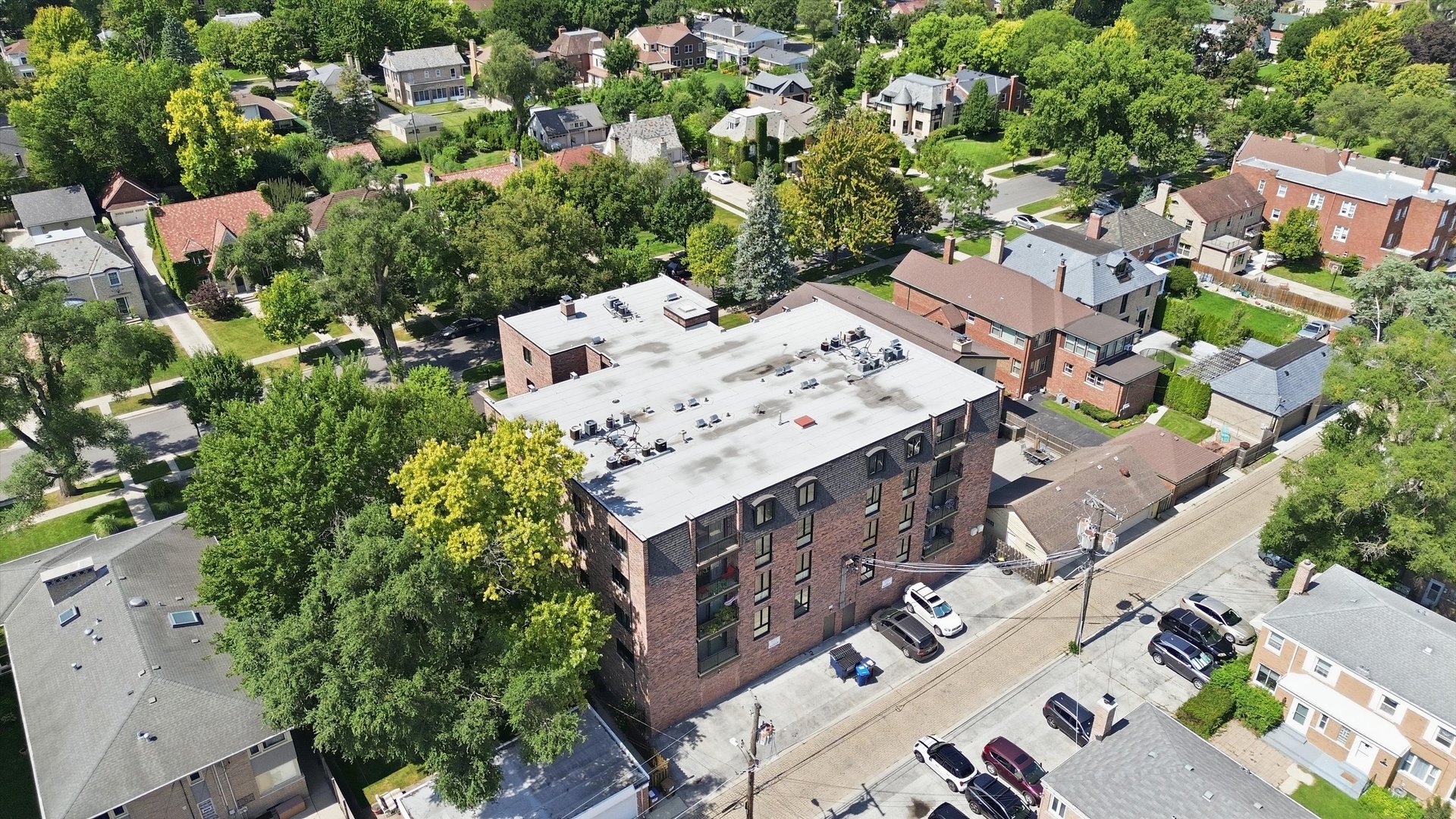 1417 BONNIE BRAE Place Unit: 2A