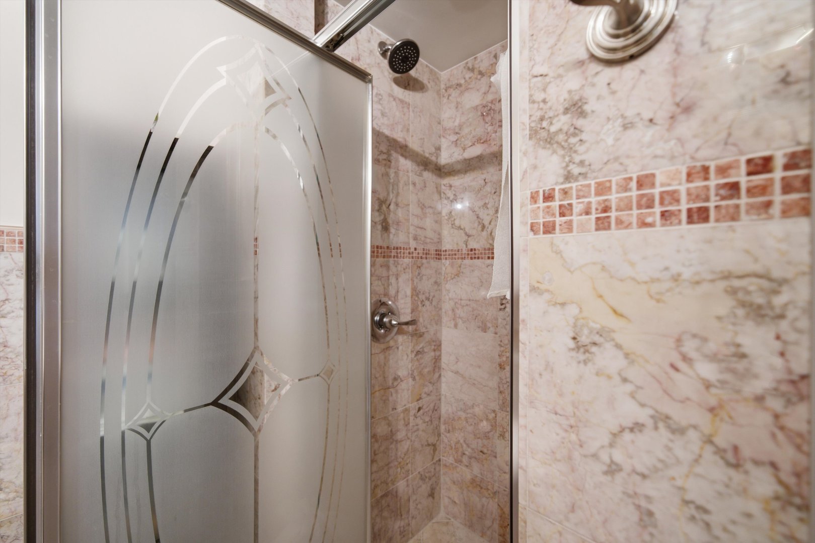 1417 BONNIE BRAE Place Unit: 2A