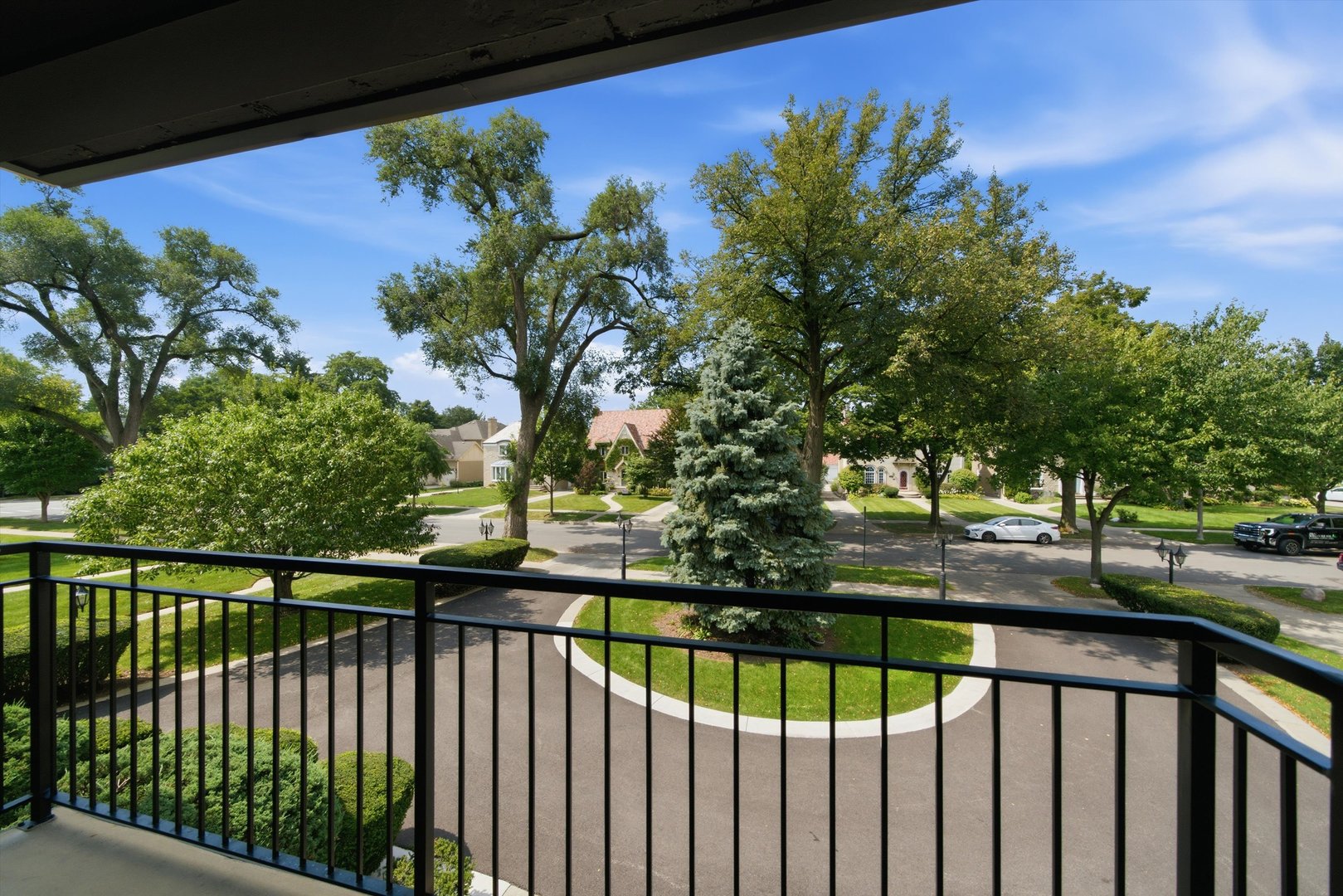 1417 BONNIE BRAE Place Unit: 2A