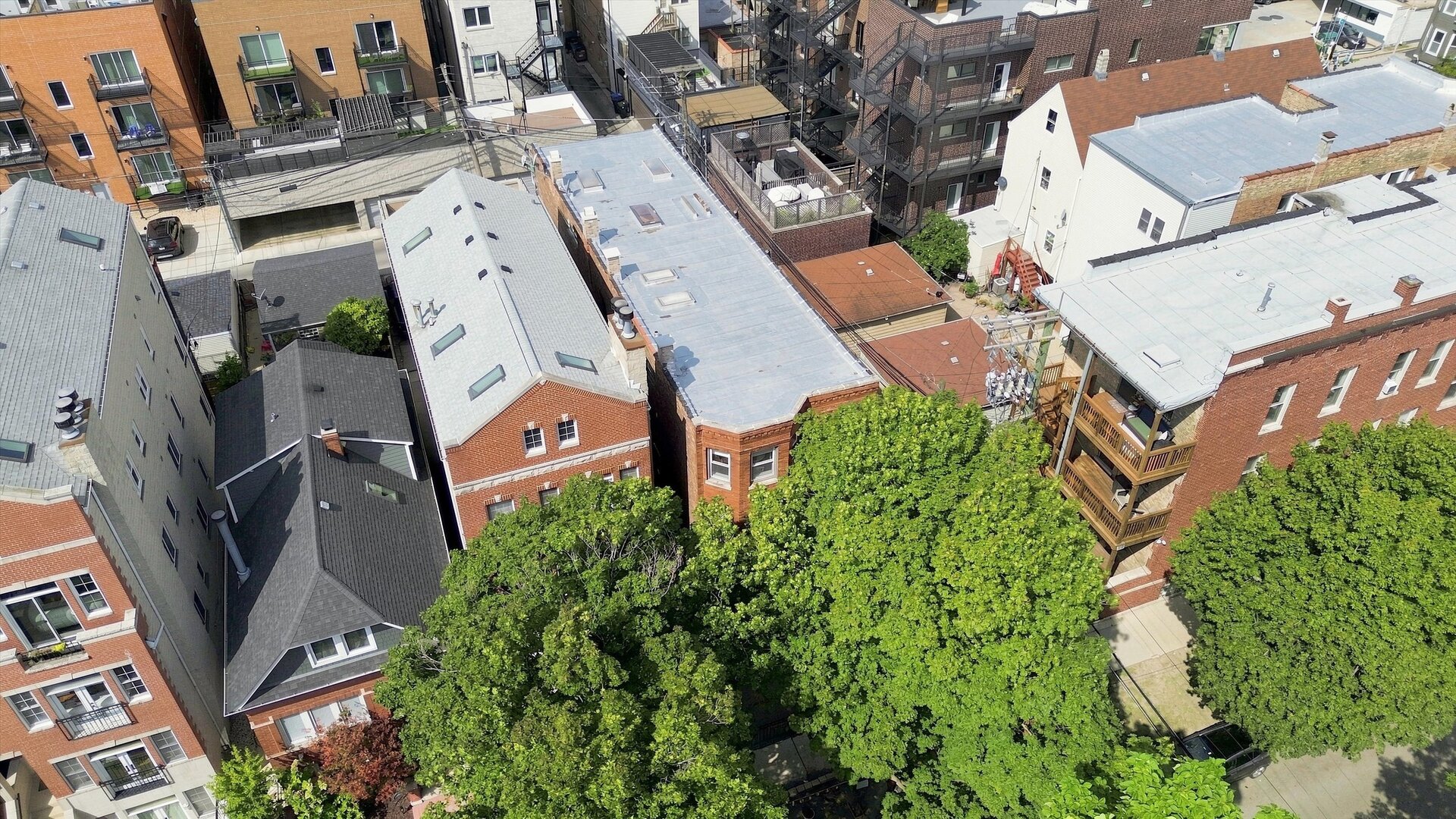 2744 N Bosworth Avenue Unit: G