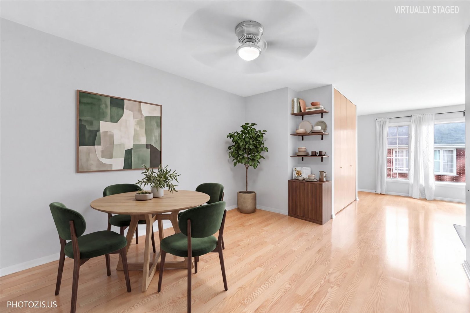 1450 Plymouth Place Unit: 2W
